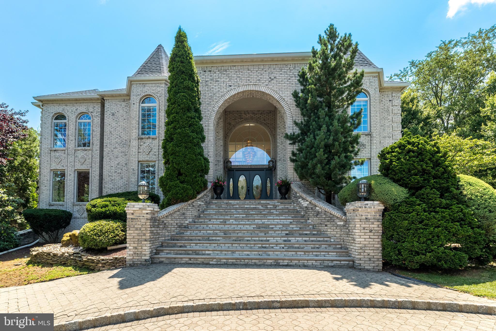 HOLLY HILL - Residential