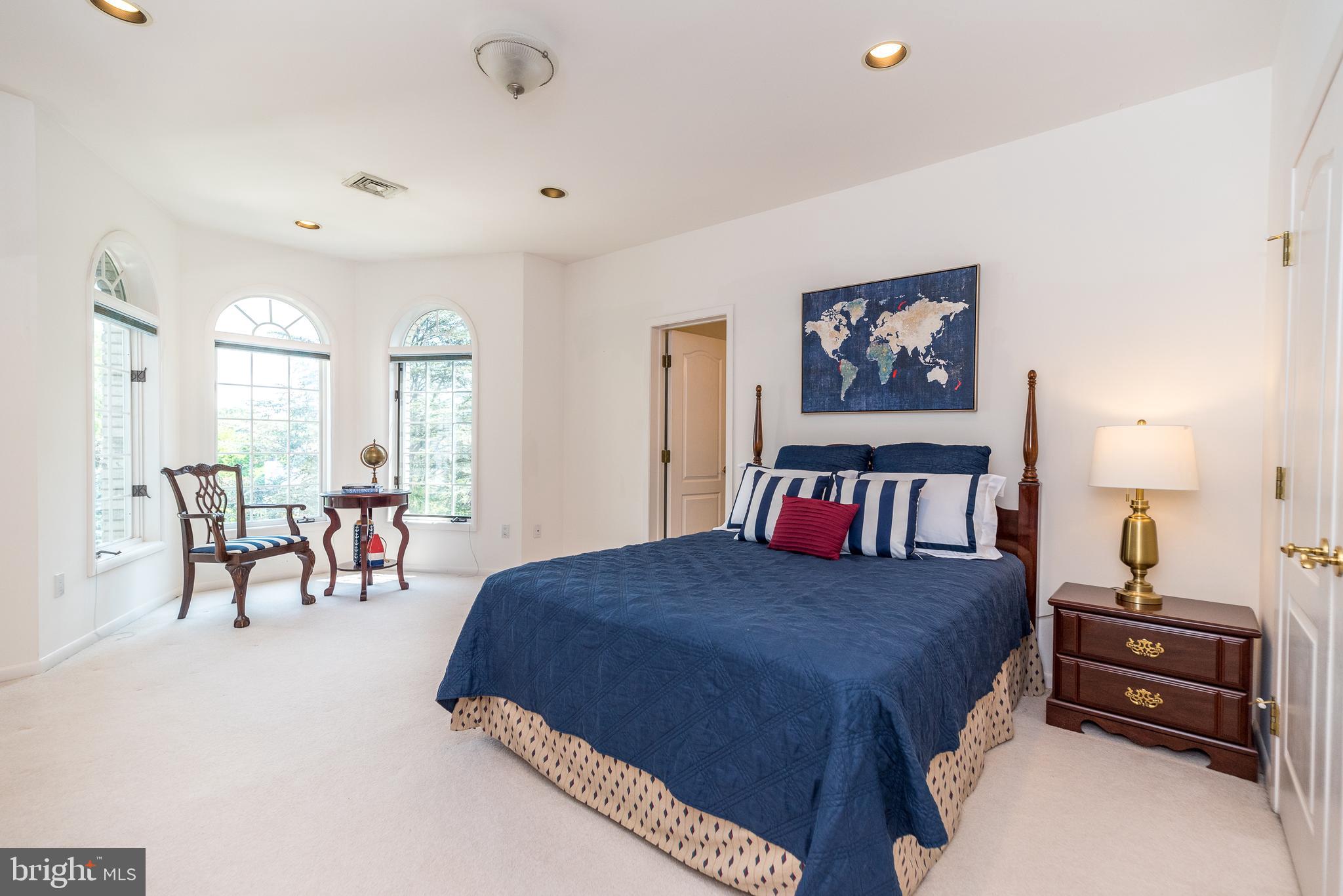 HOLLY HILL - Residential