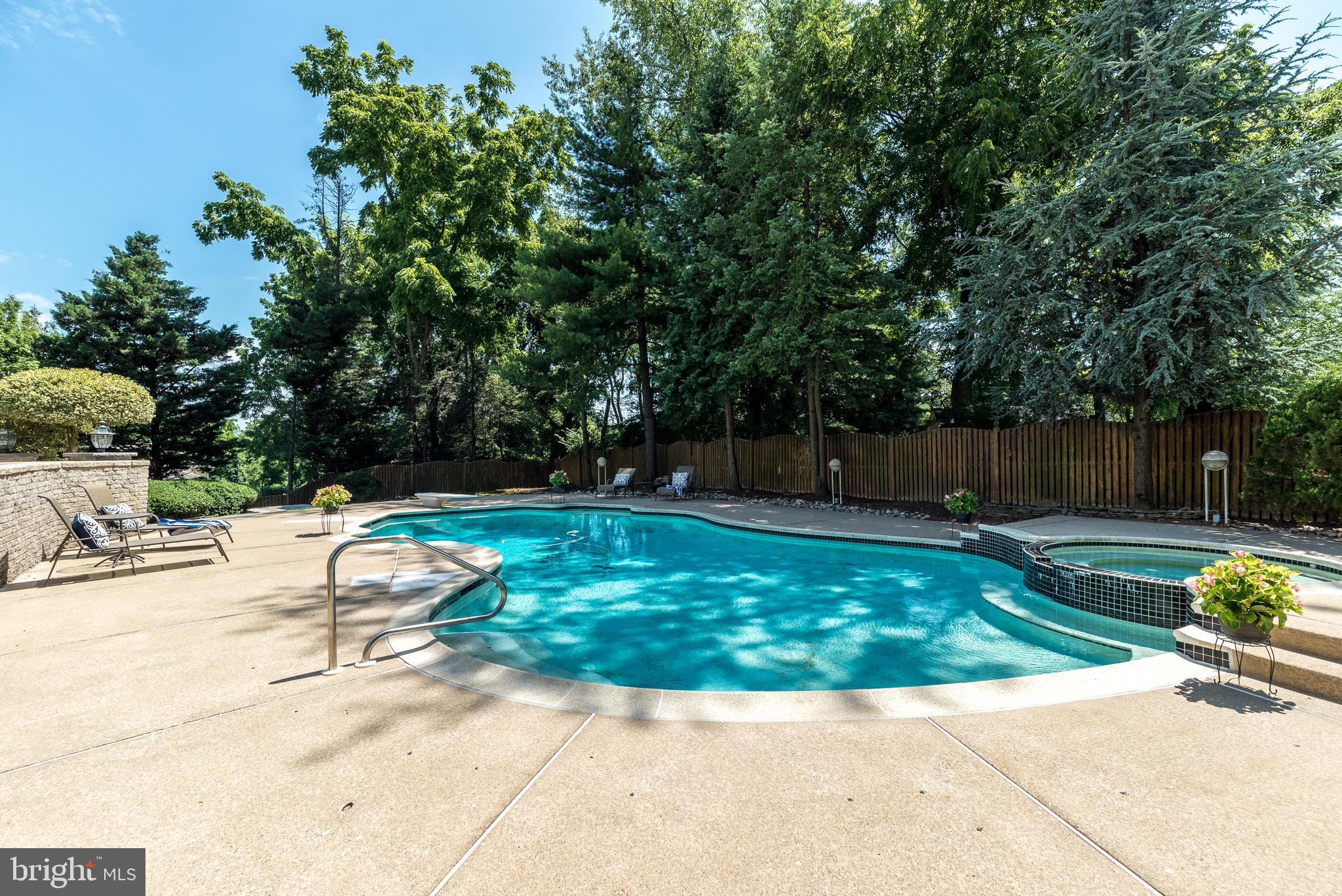 HOLLY HILL - Residential