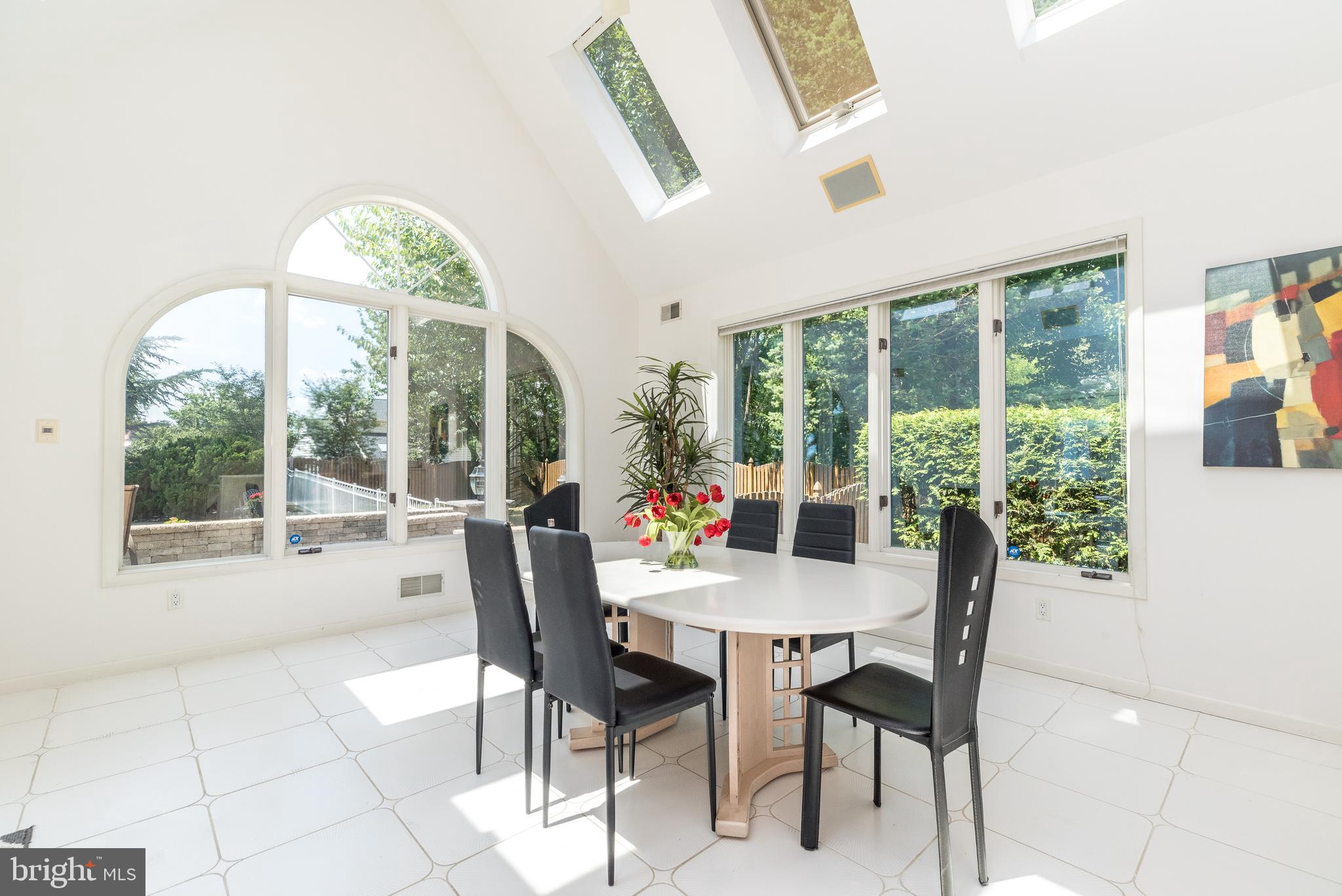 HOLLY HILL - Residential