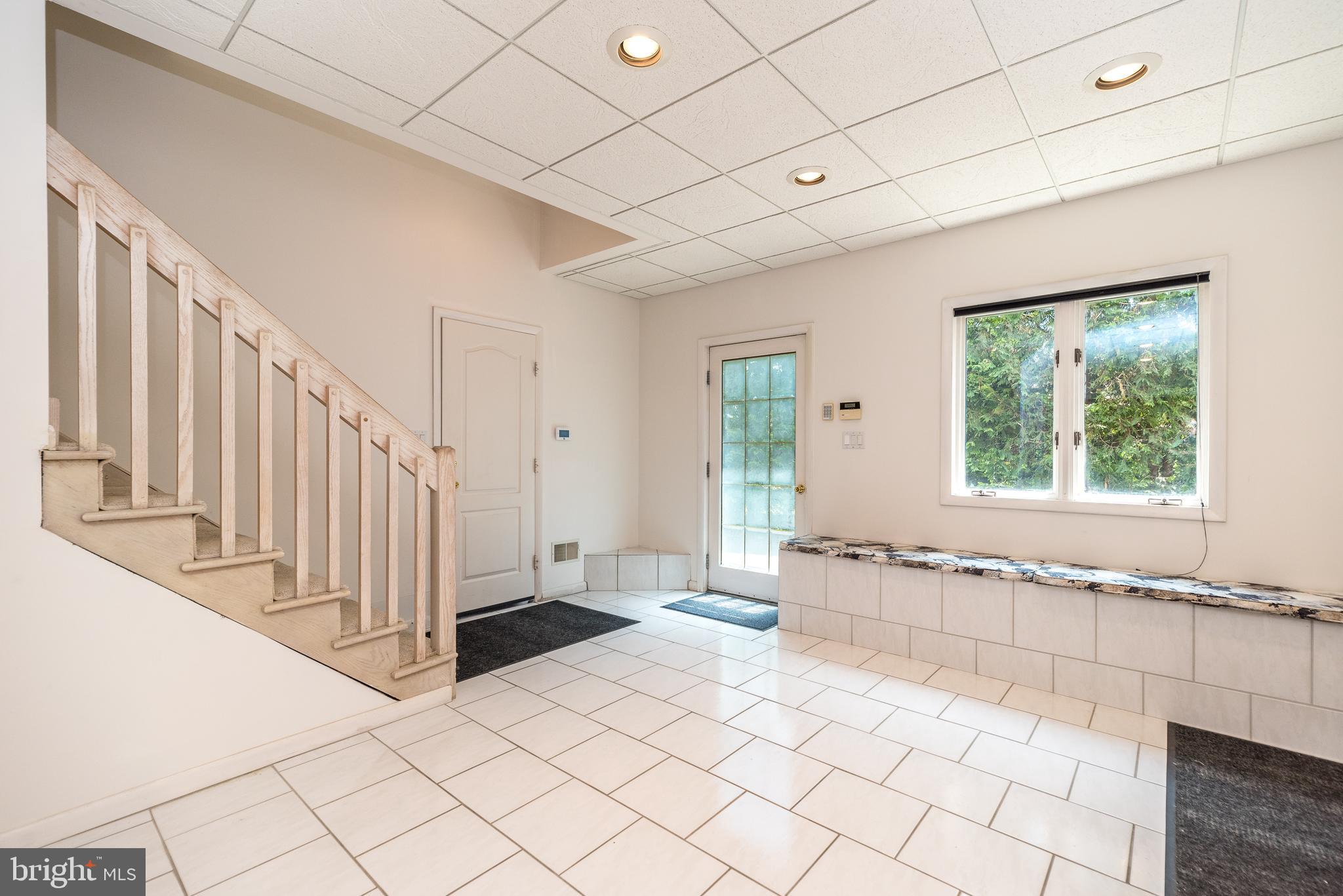 HOLLY HILL - Residential