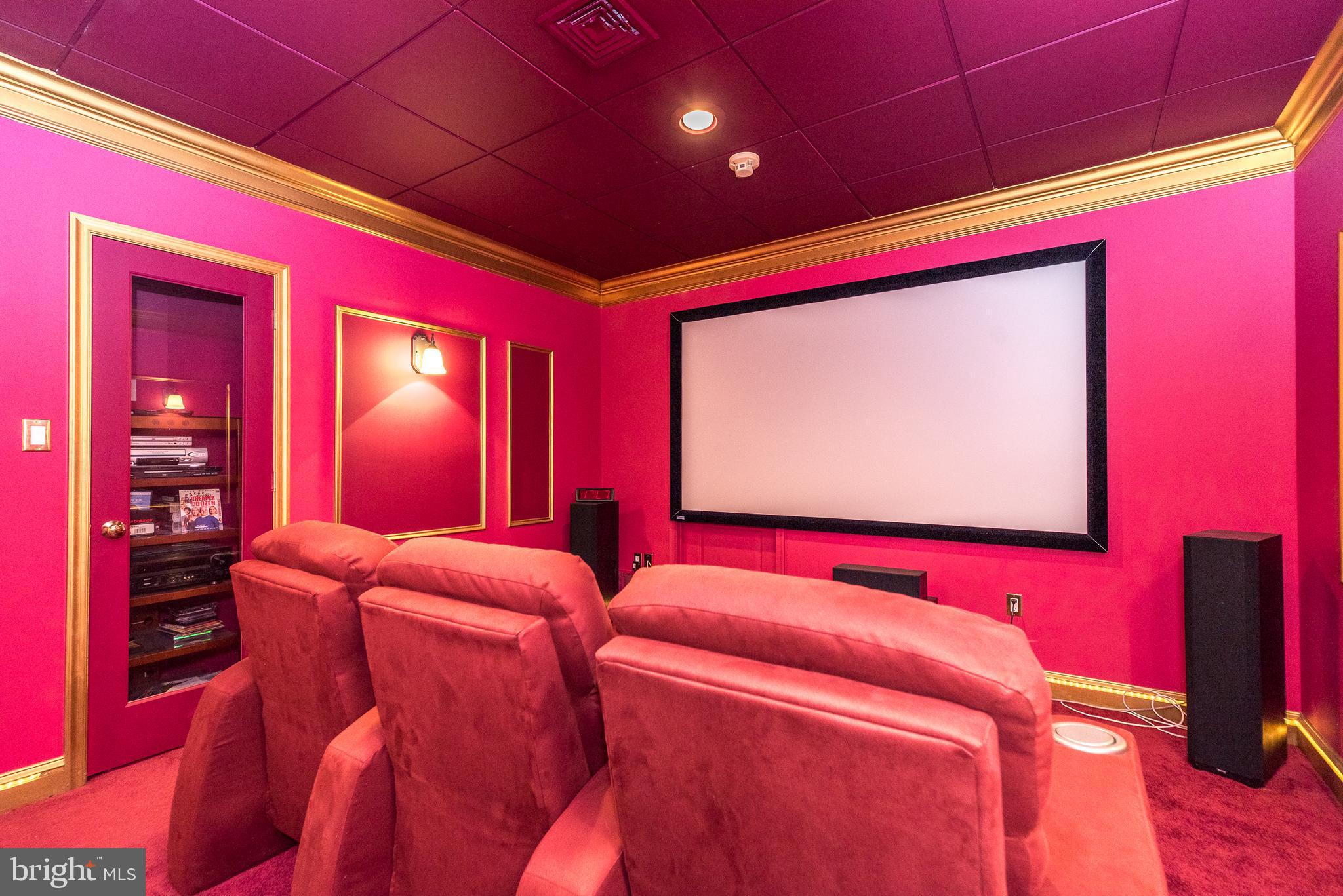 HOLLY HILL - Residential