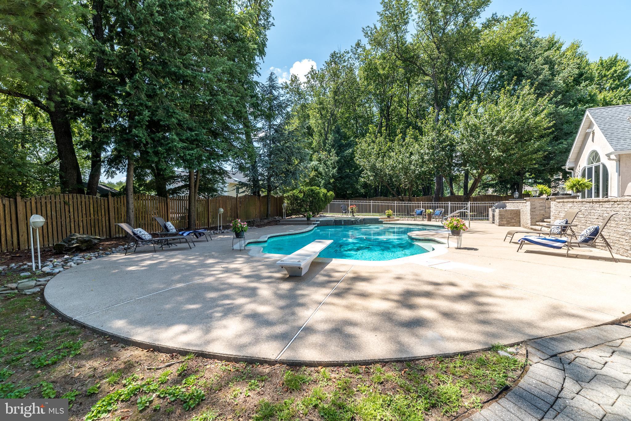 HOLLY HILL - Residential