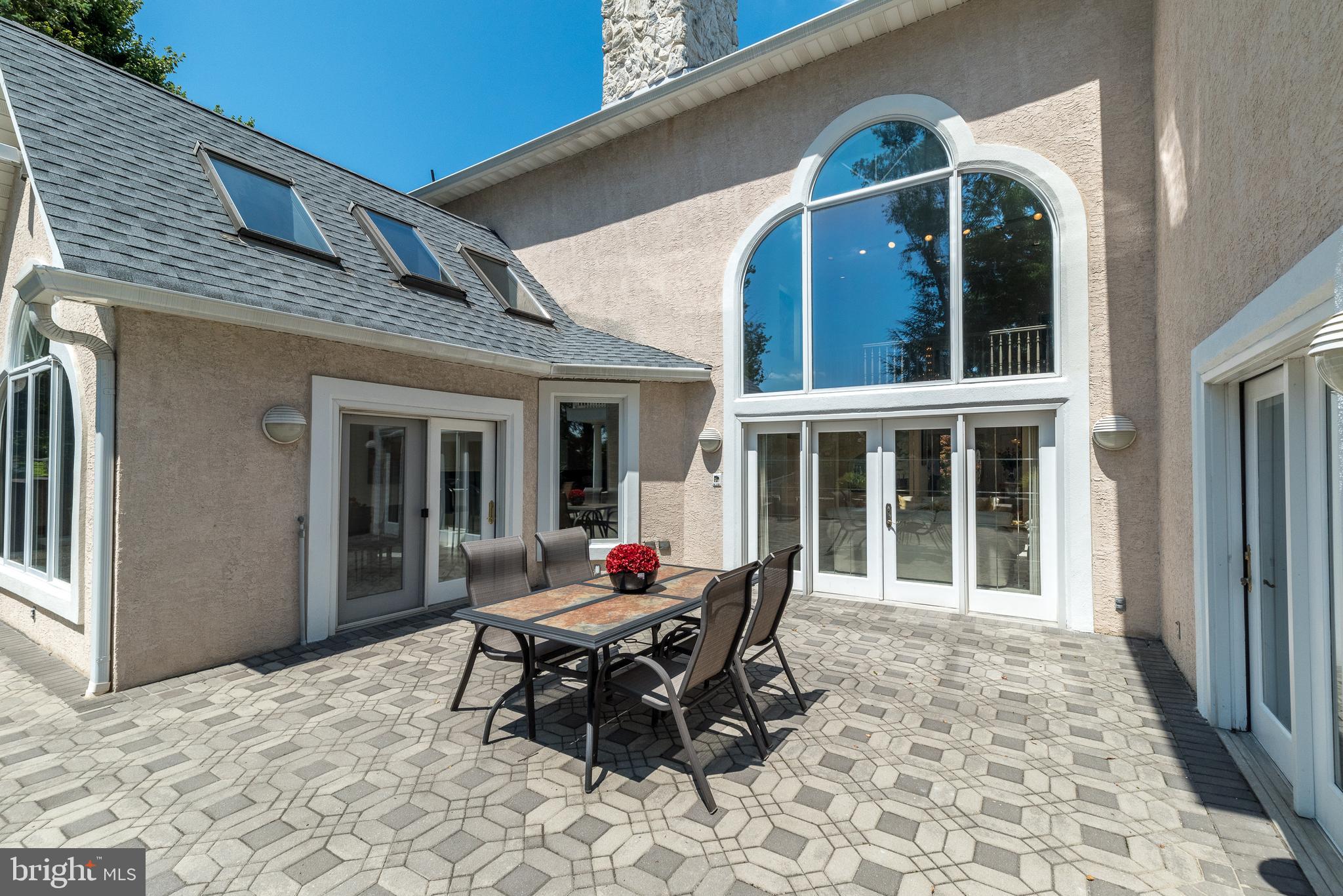 HOLLY HILL - Residential