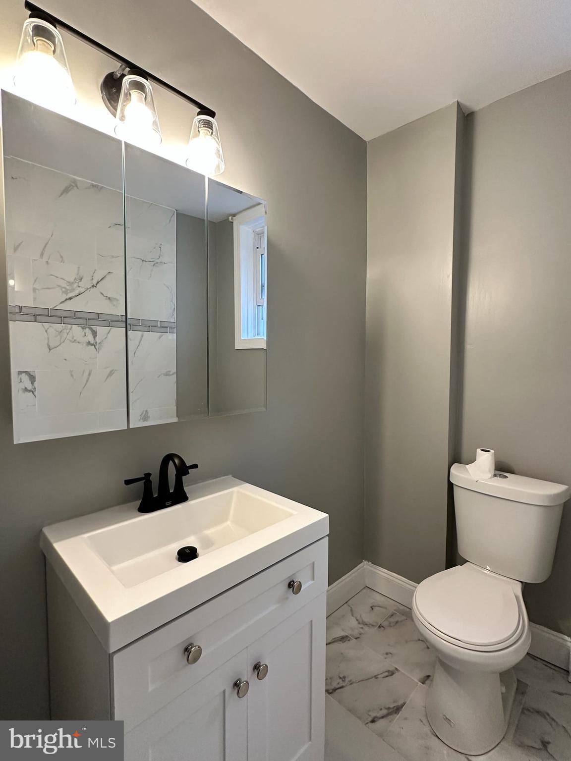 ELMWOOD PARK - Residential