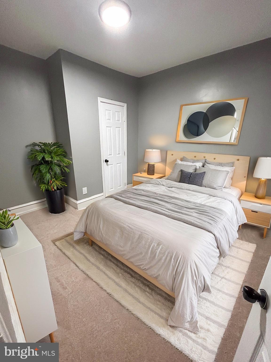 ELMWOOD PARK - Residential