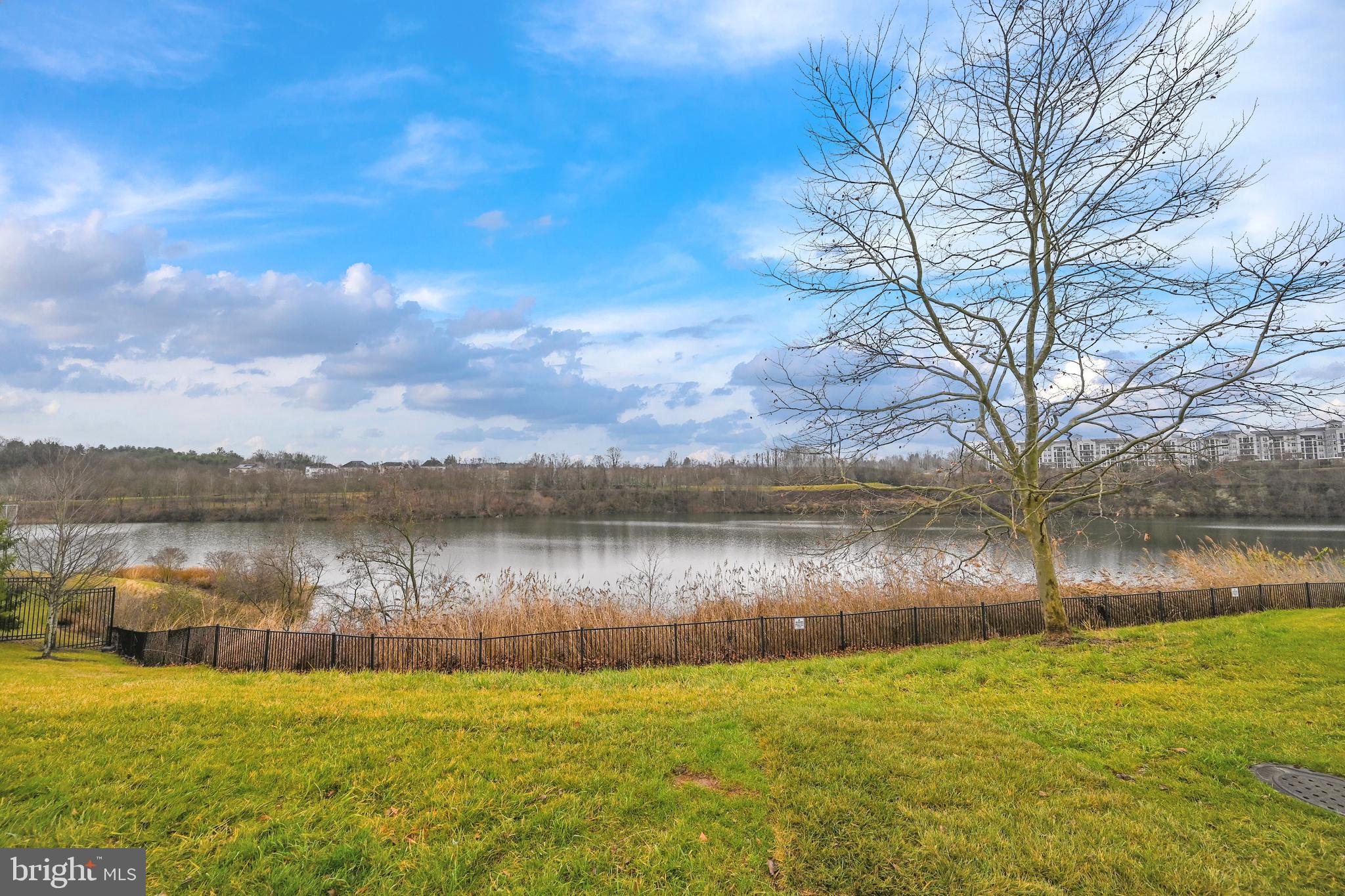 HIGHLANDS AT QUARRY LAKE - Residential