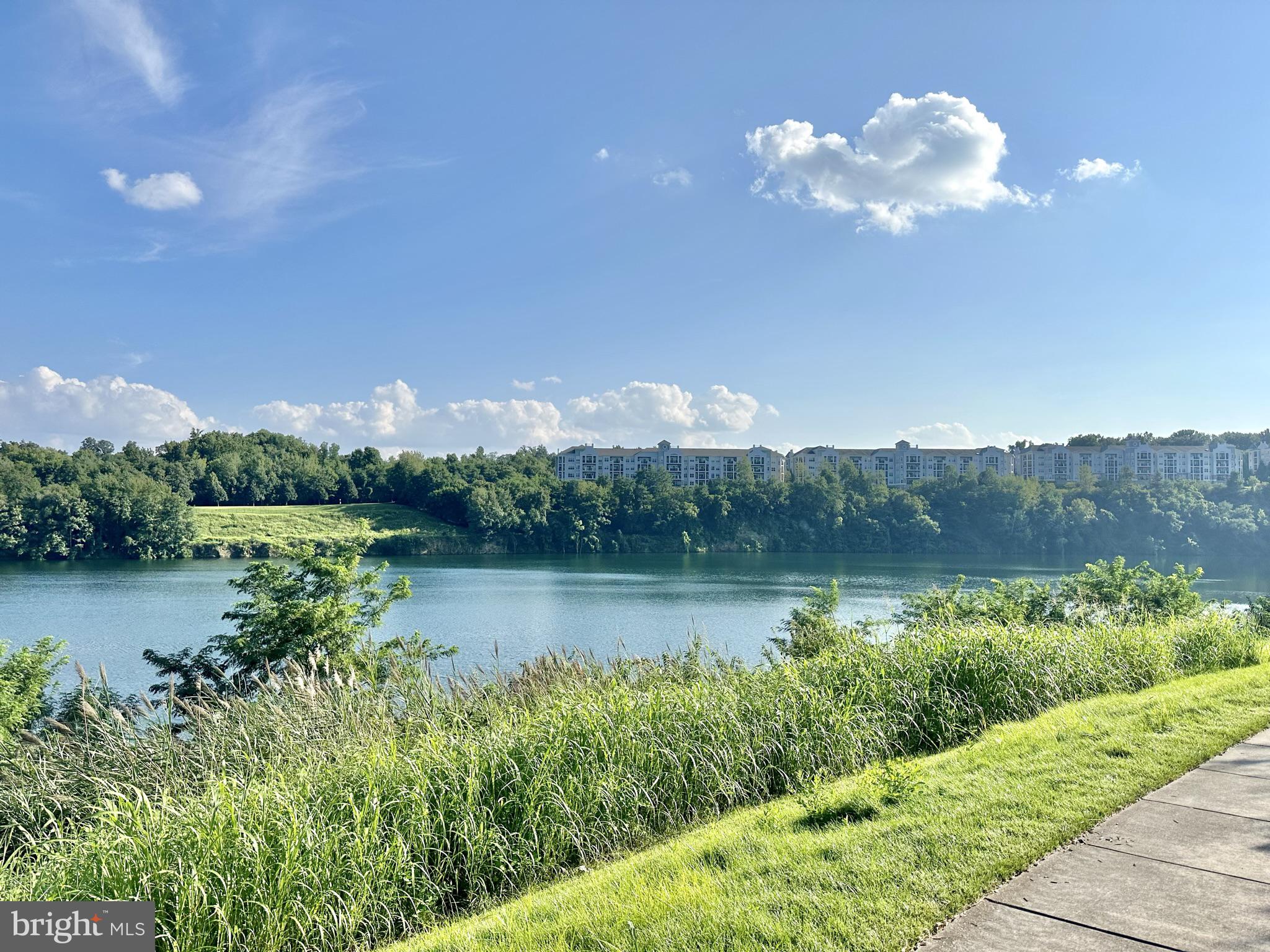 HIGHLANDS AT QUARRY LAKE - Residential