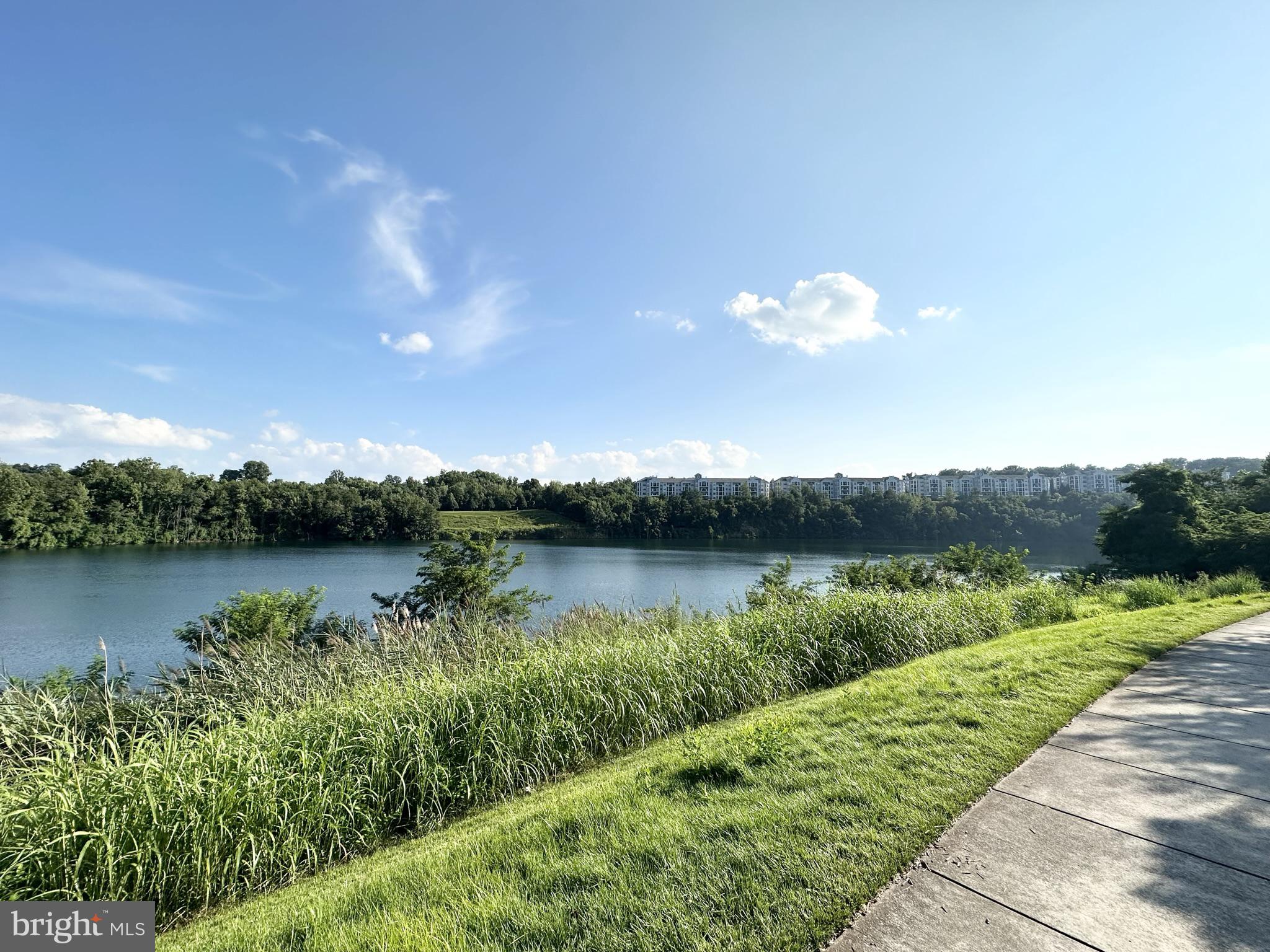 HIGHLANDS AT QUARRY LAKE - Residential