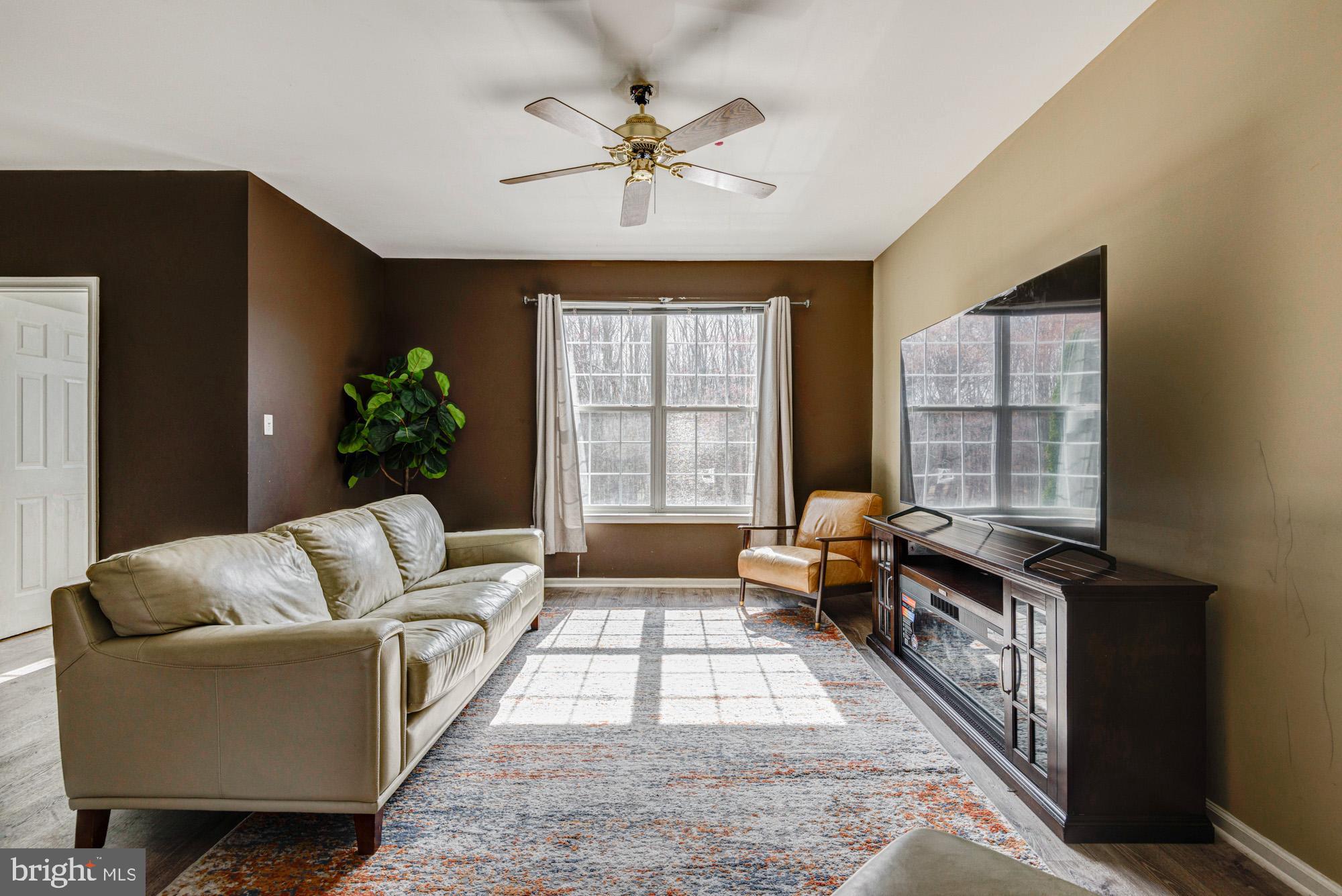 BRENNAN ESTATES - Residential