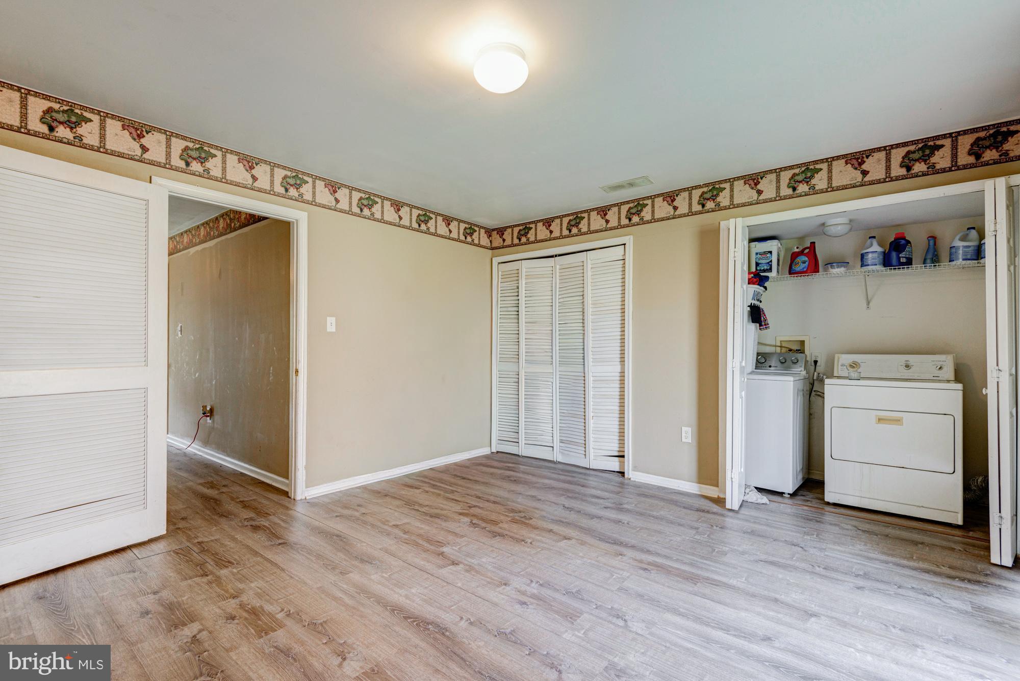 BRENNAN ESTATES - Residential