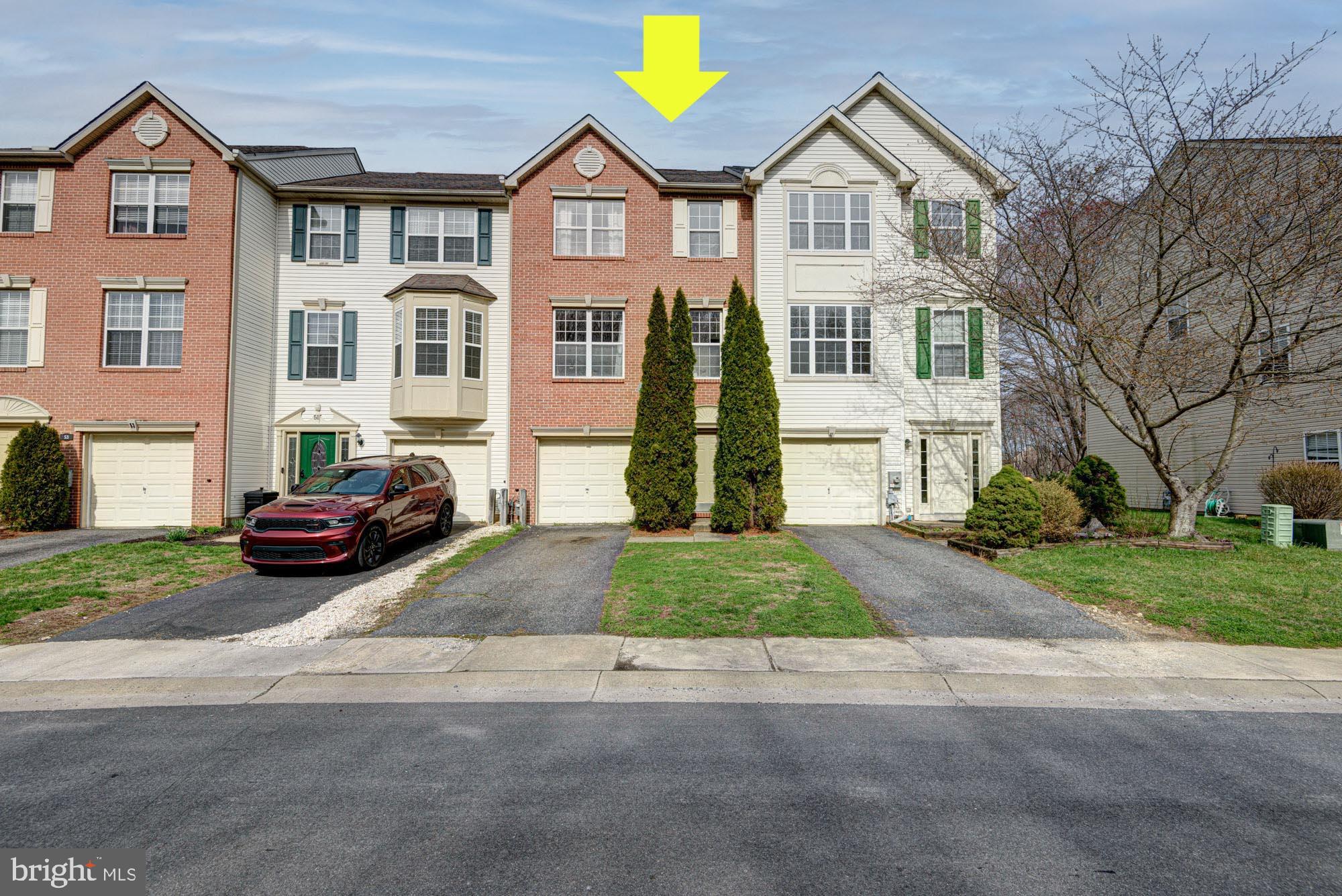 BRENNAN ESTATES - Residential