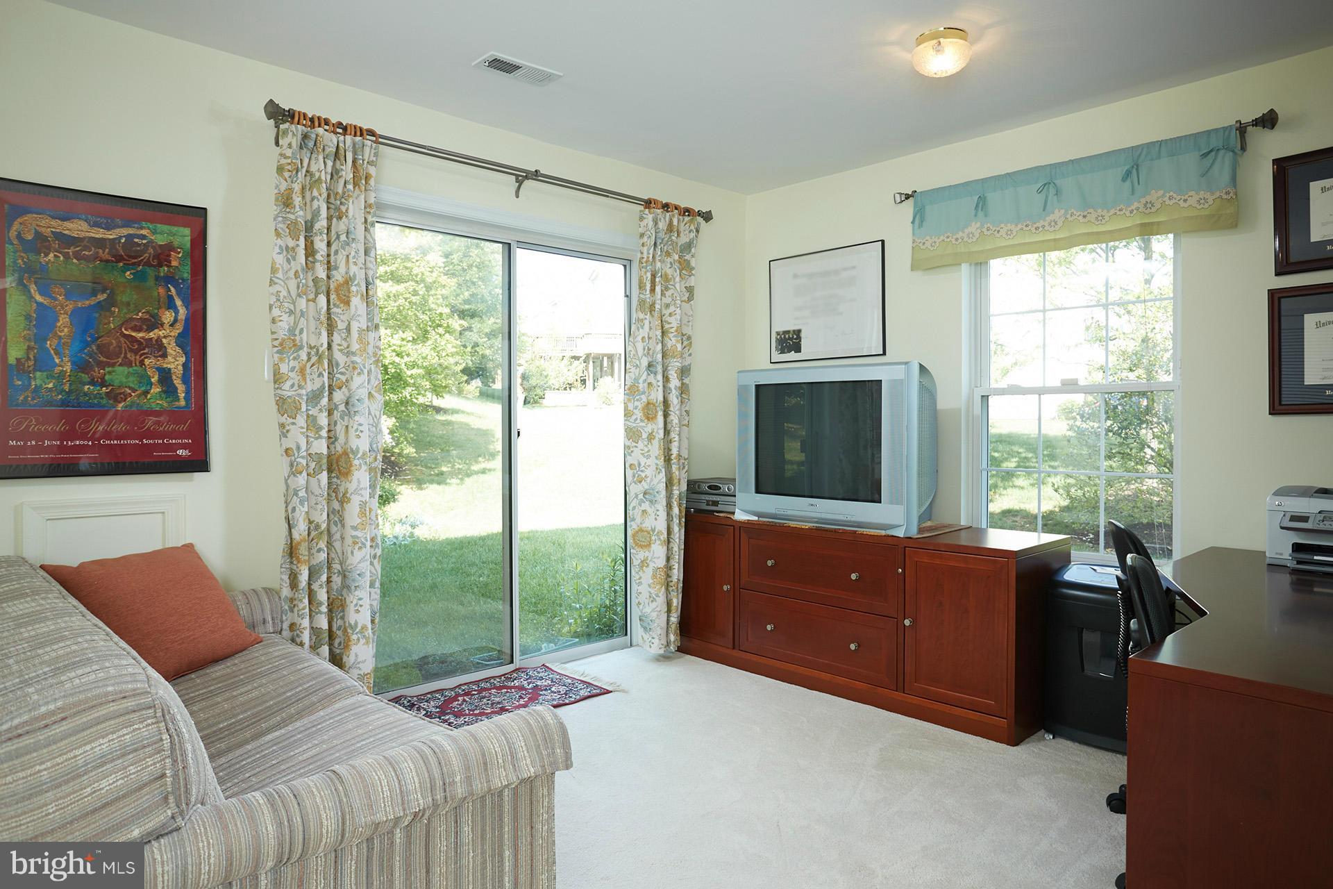 CLOPPER HILLS - Residential