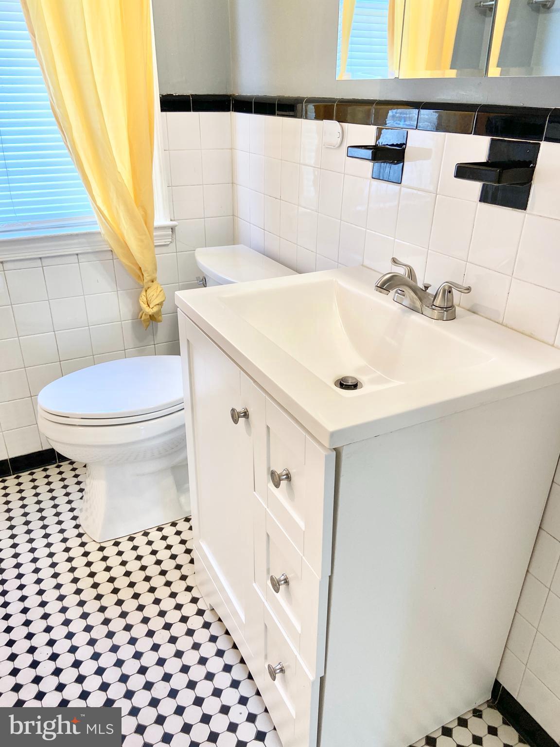 WEST HILLS - Residential