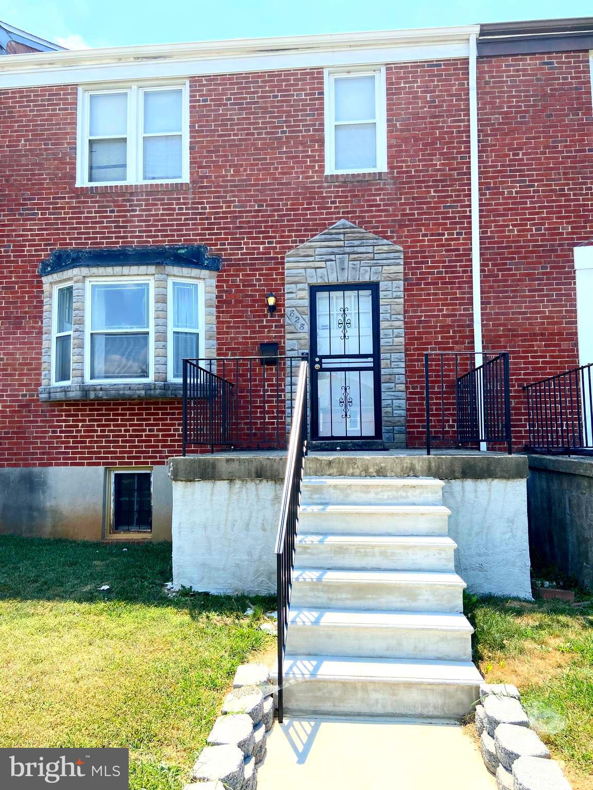 WEST HILLS - Residential