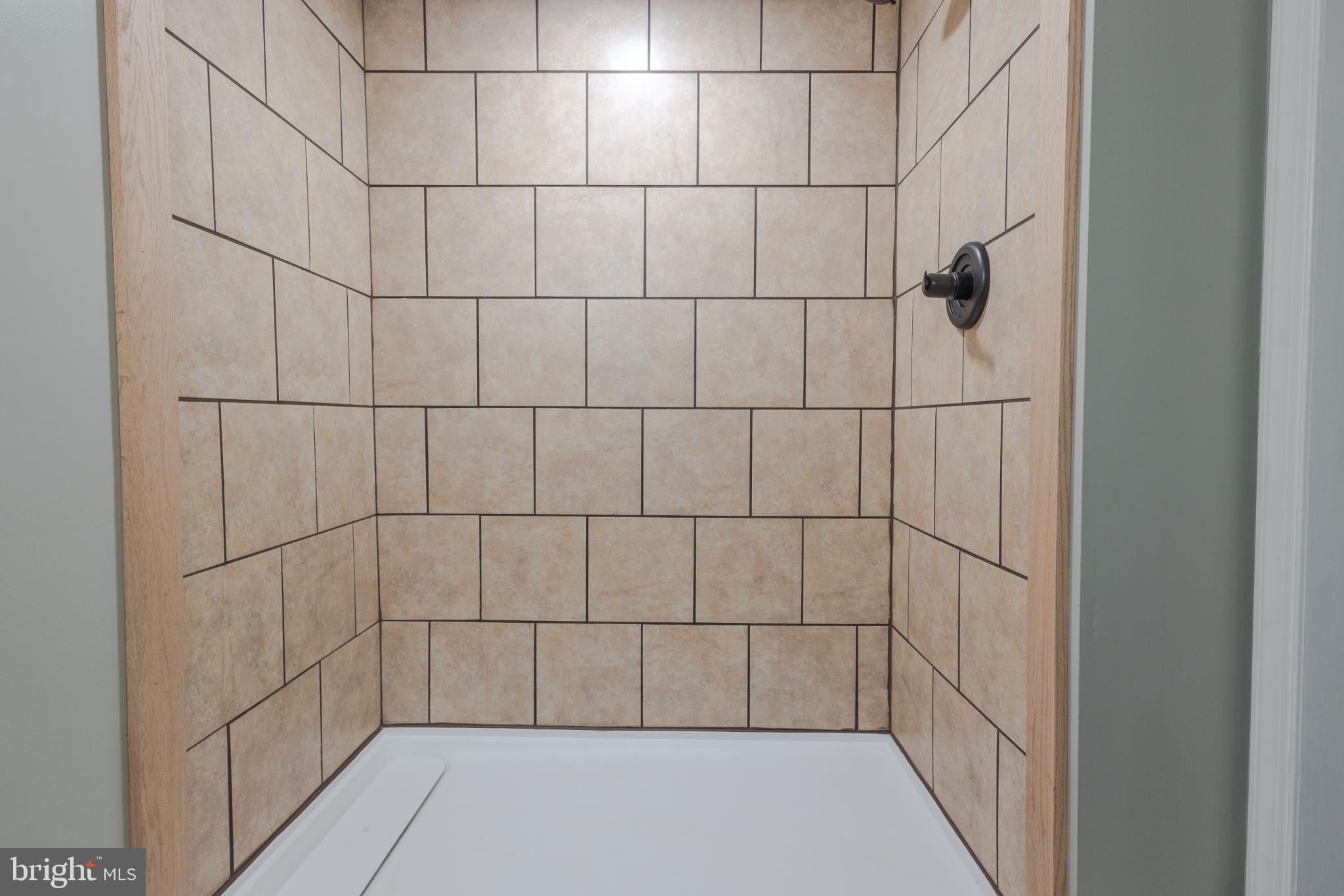 GLENWOOD FOREST - Residential