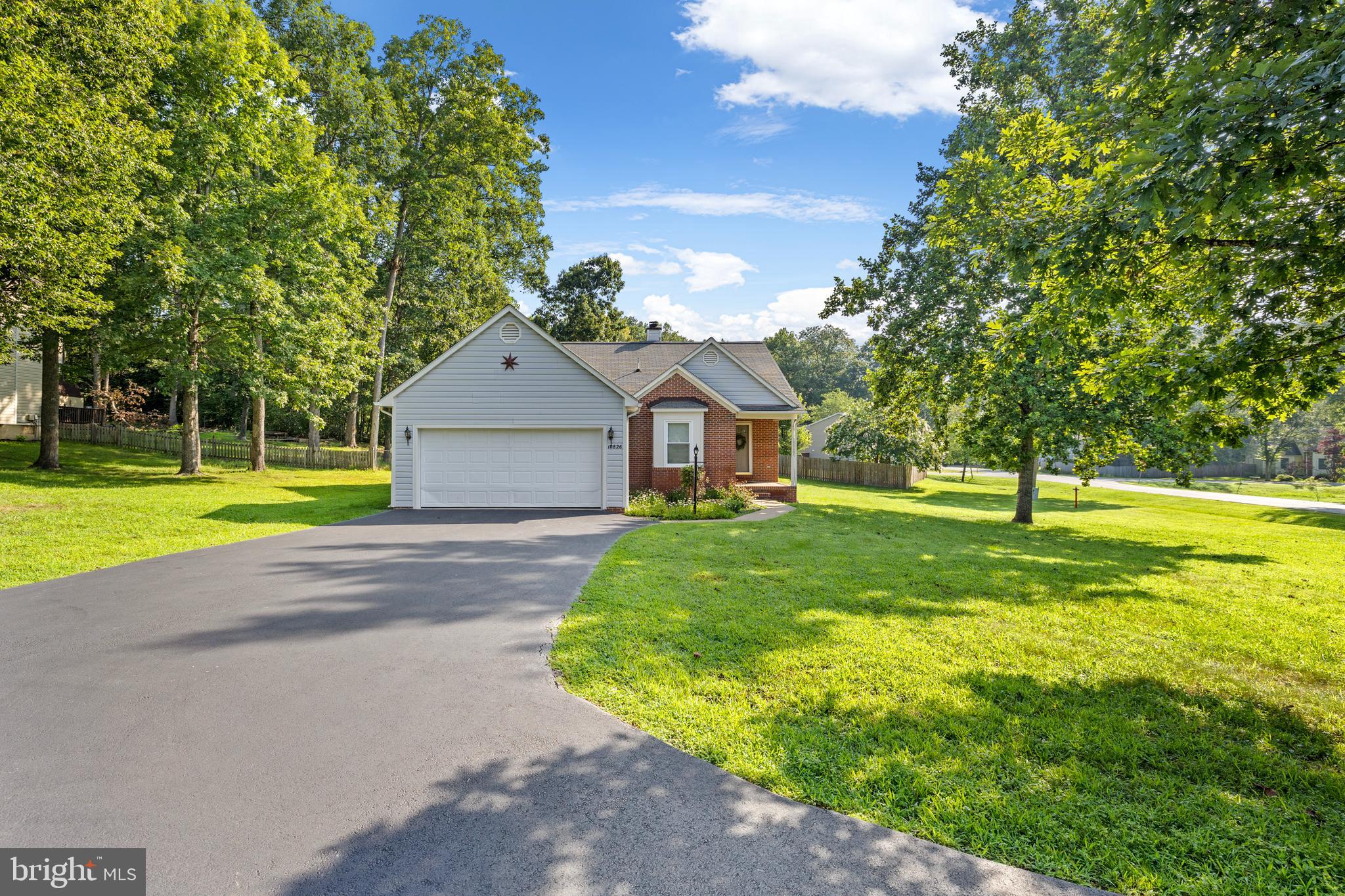 10826 HEATHERWOOD DRIVE