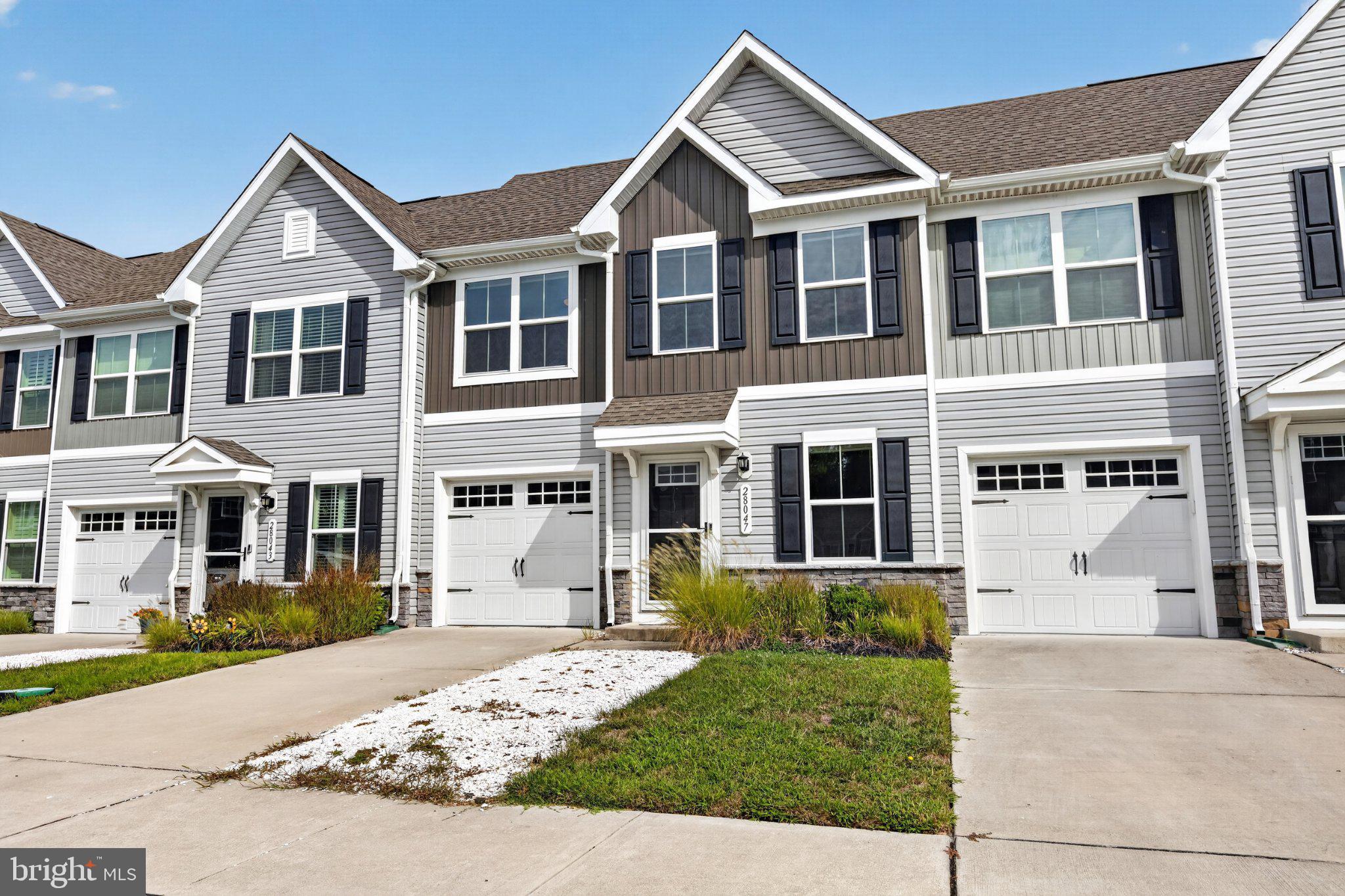 28047 DEW DROP LANE