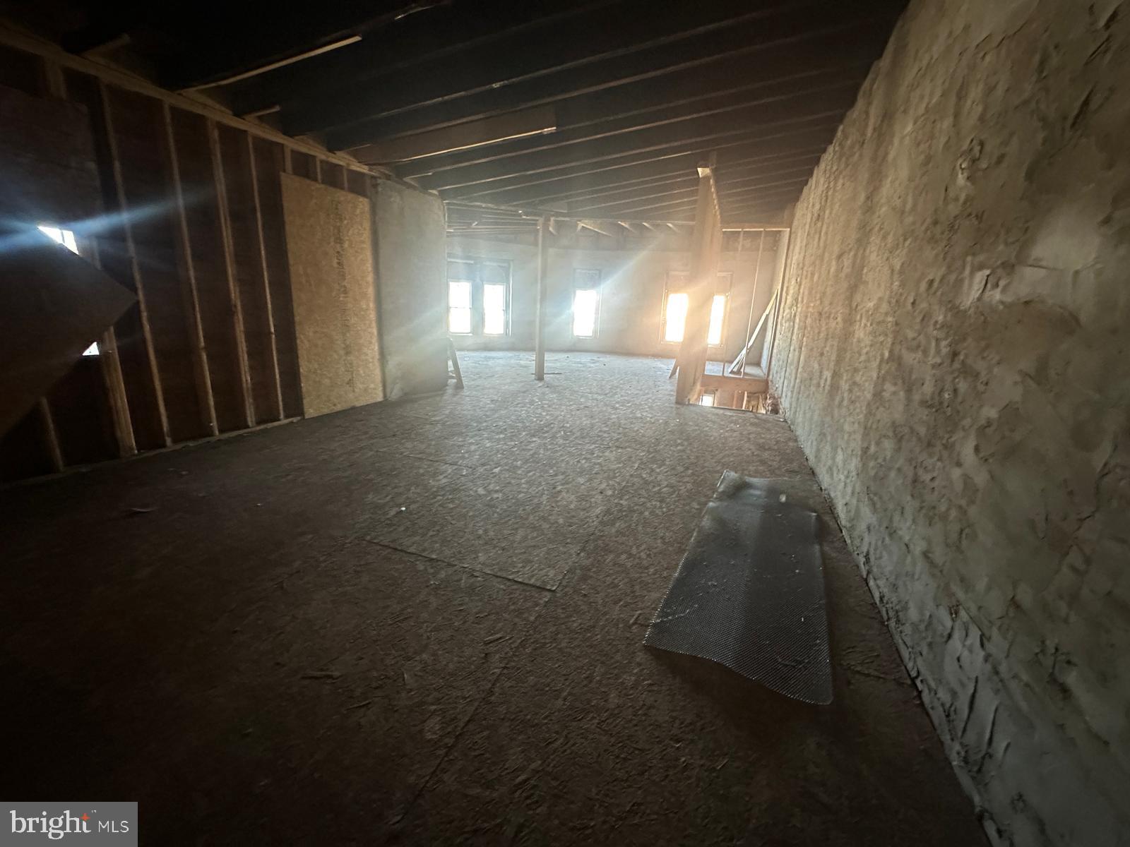 PARKSIDE - Commercial Sale