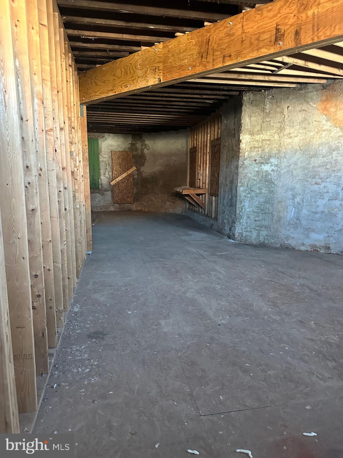 PARKSIDE - Commercial Sale