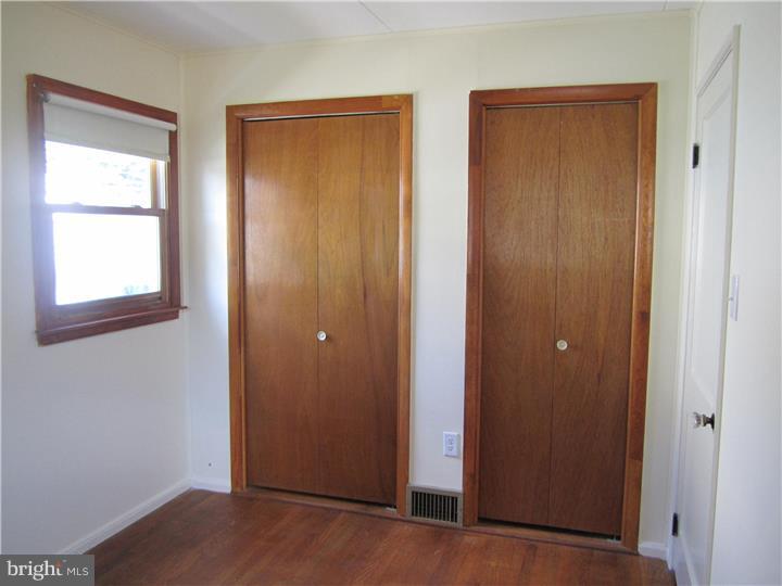 PAOLI GARDENS - Residential