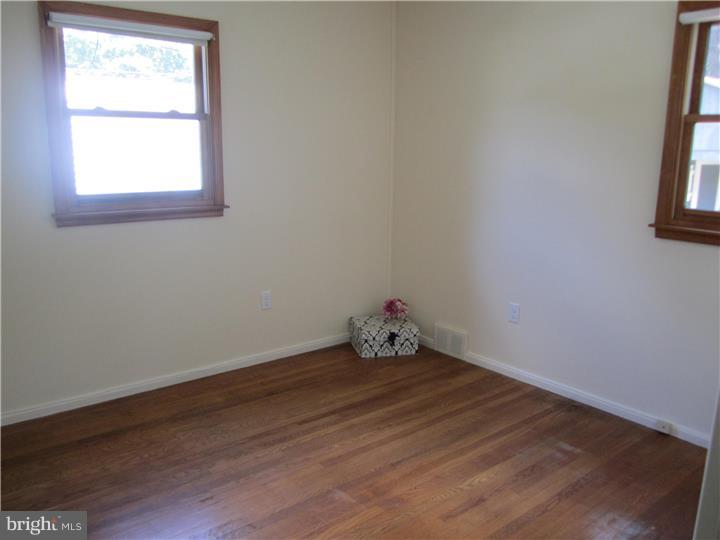 PAOLI GARDENS - Residential