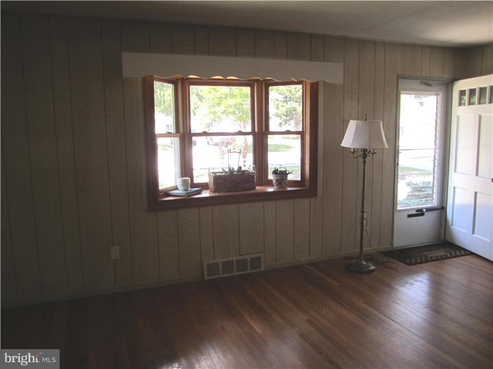 PAOLI GARDENS - Residential