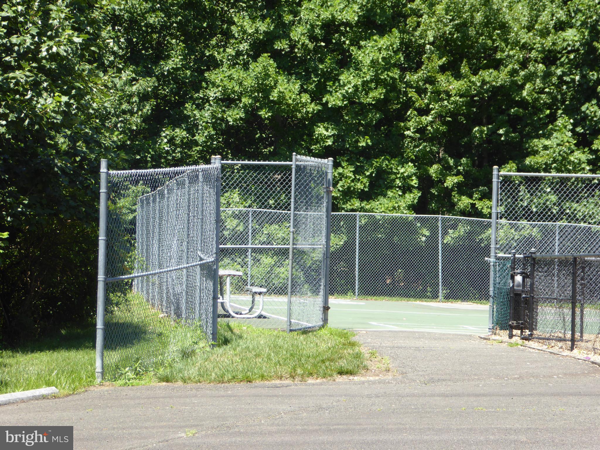 CARDINAL RIDGE - Residential