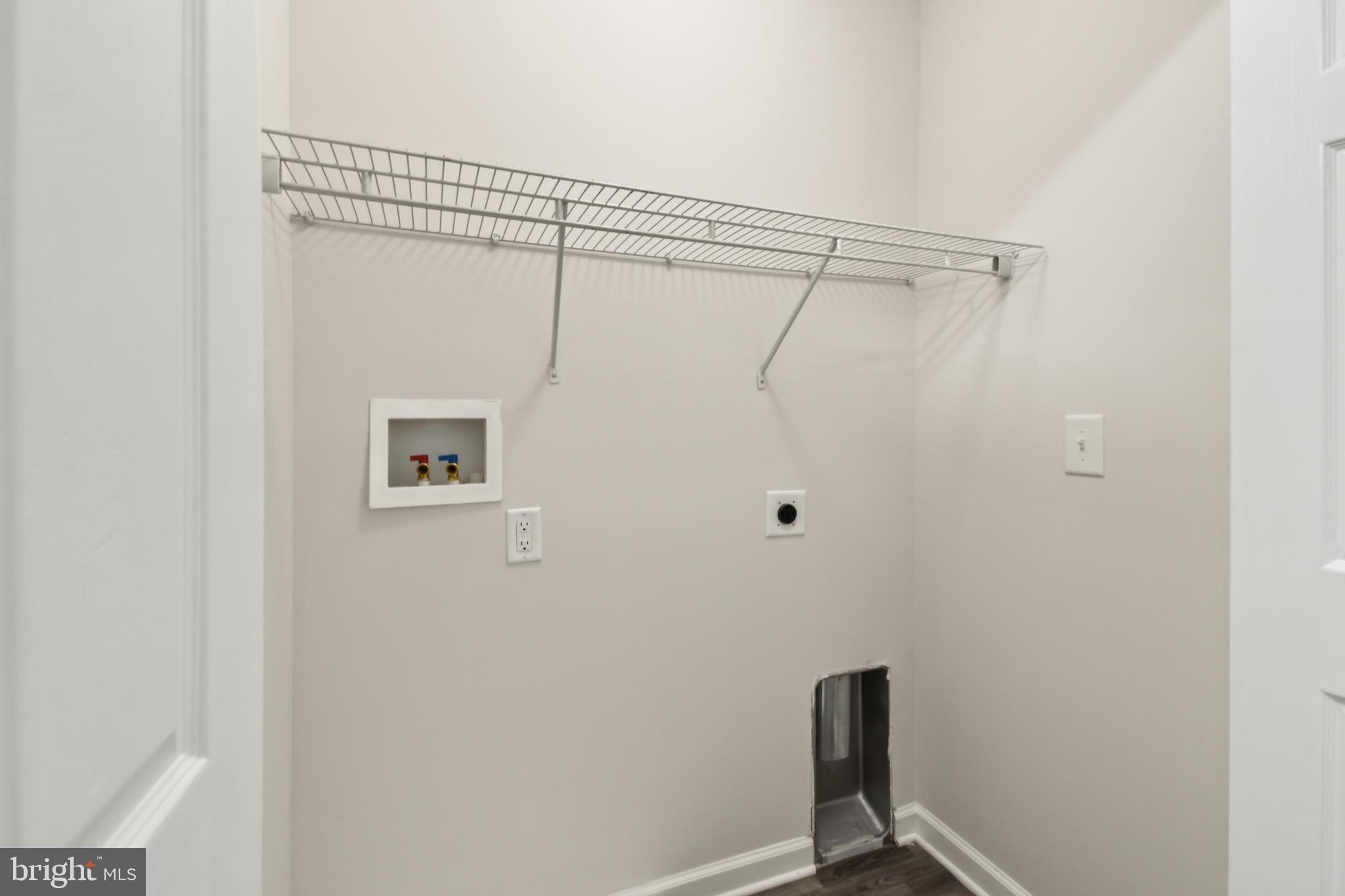 MILLARDSVILLE VILLAGE - Residential