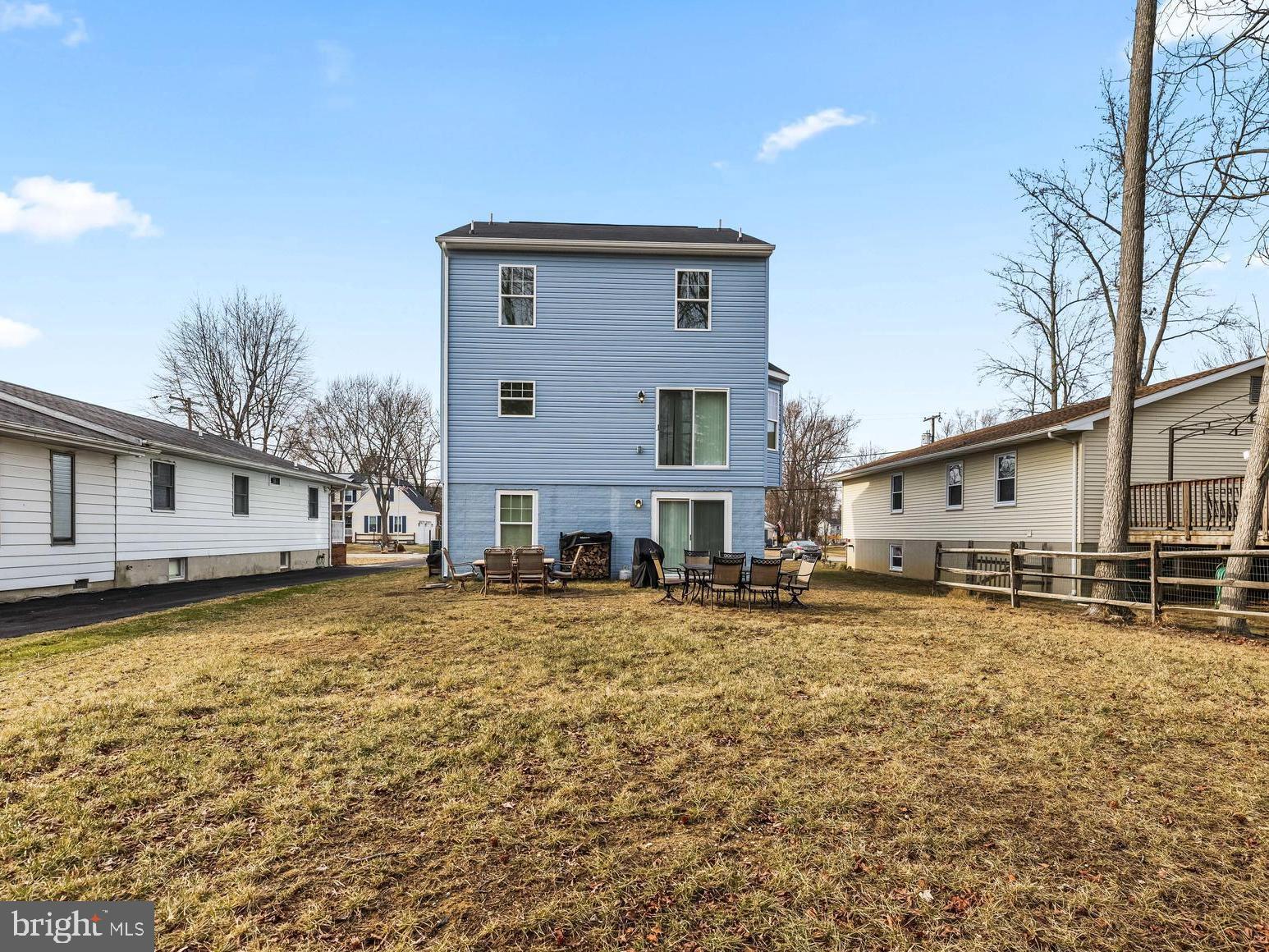 OLIVER BEACH - Residential