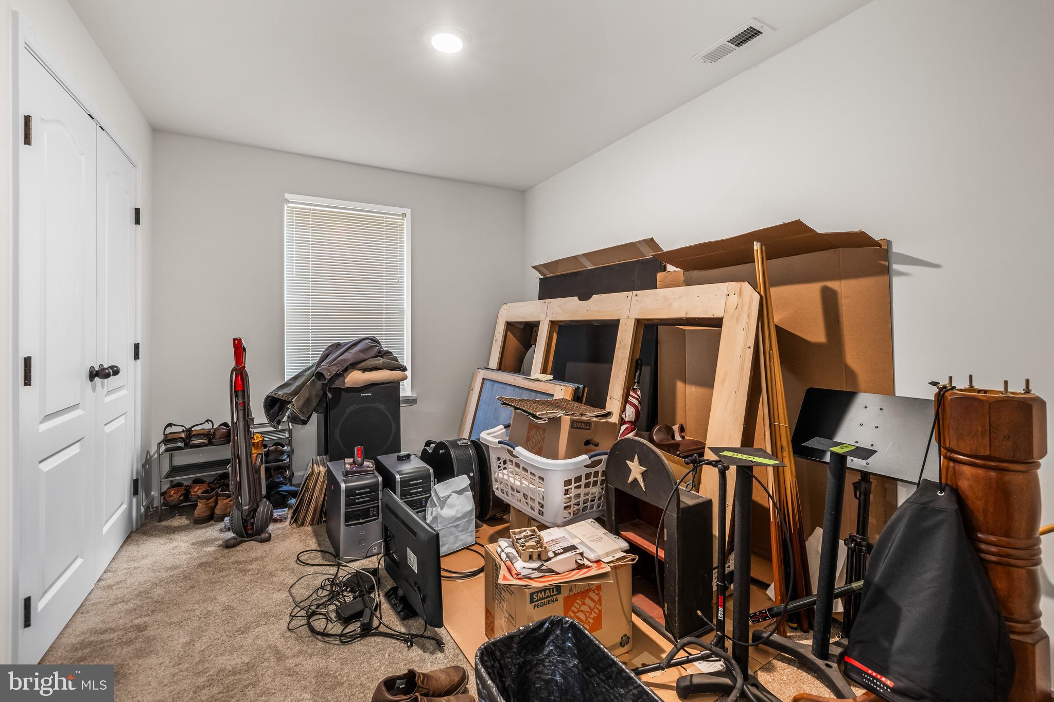 OLIVER BEACH - Residential