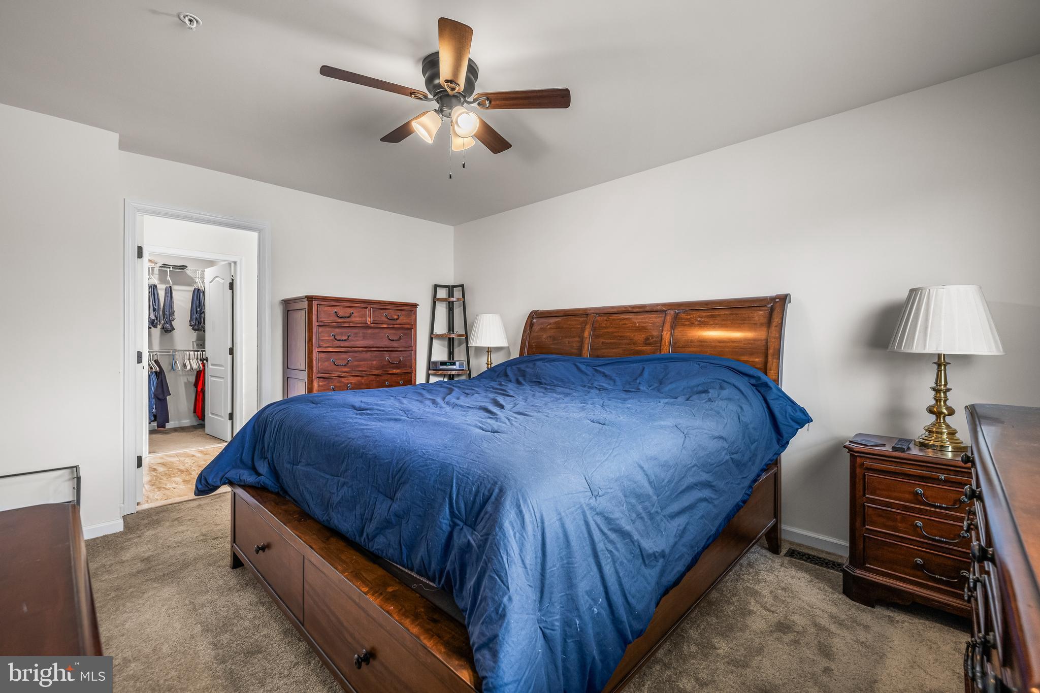 OLIVER BEACH - Residential