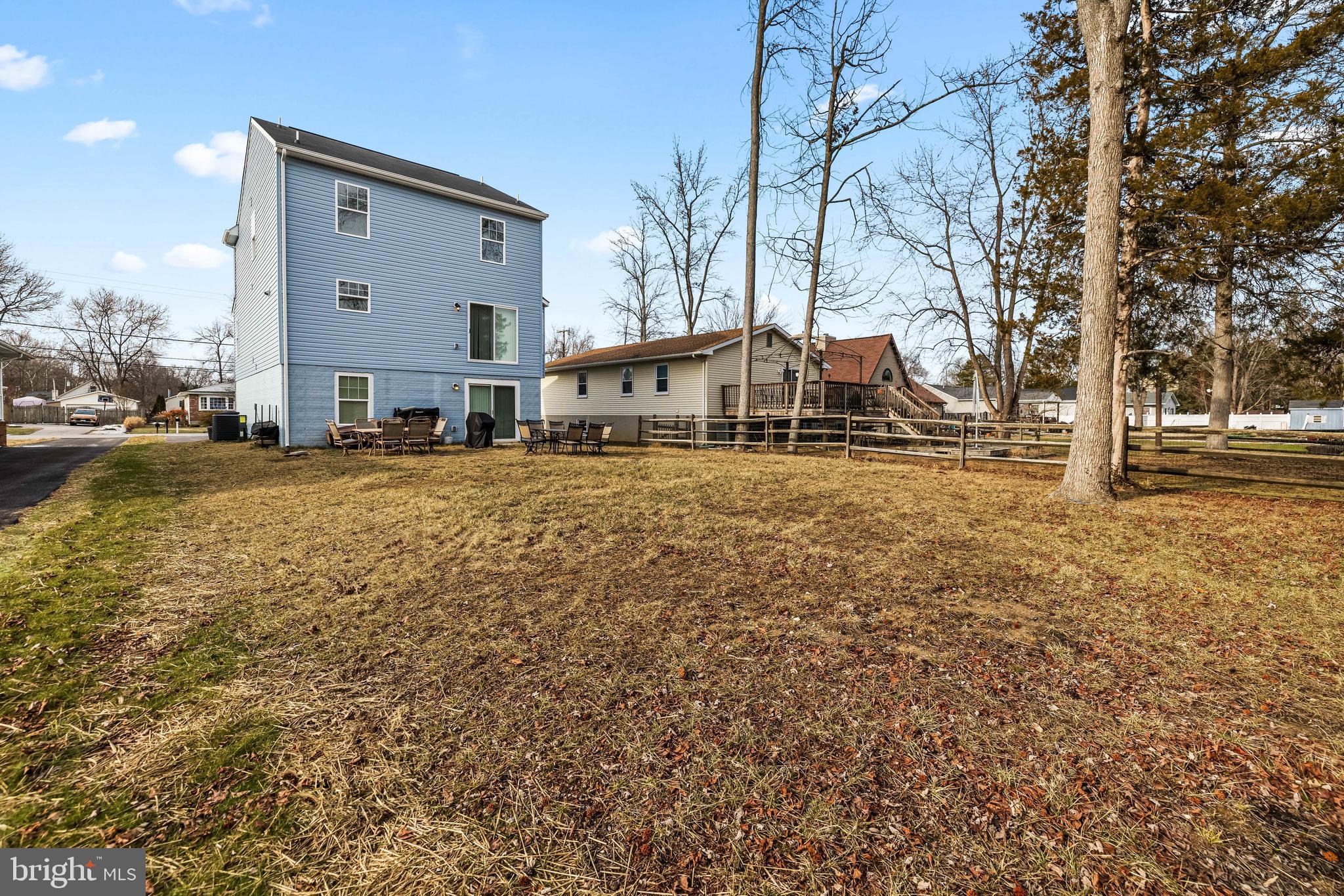 OLIVER BEACH - Residential