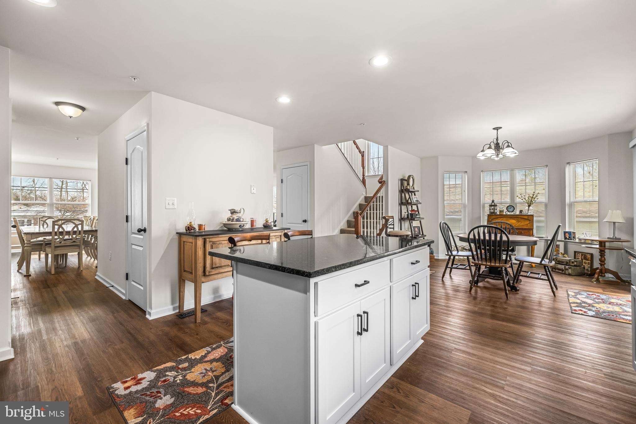 OLIVER BEACH - Residential