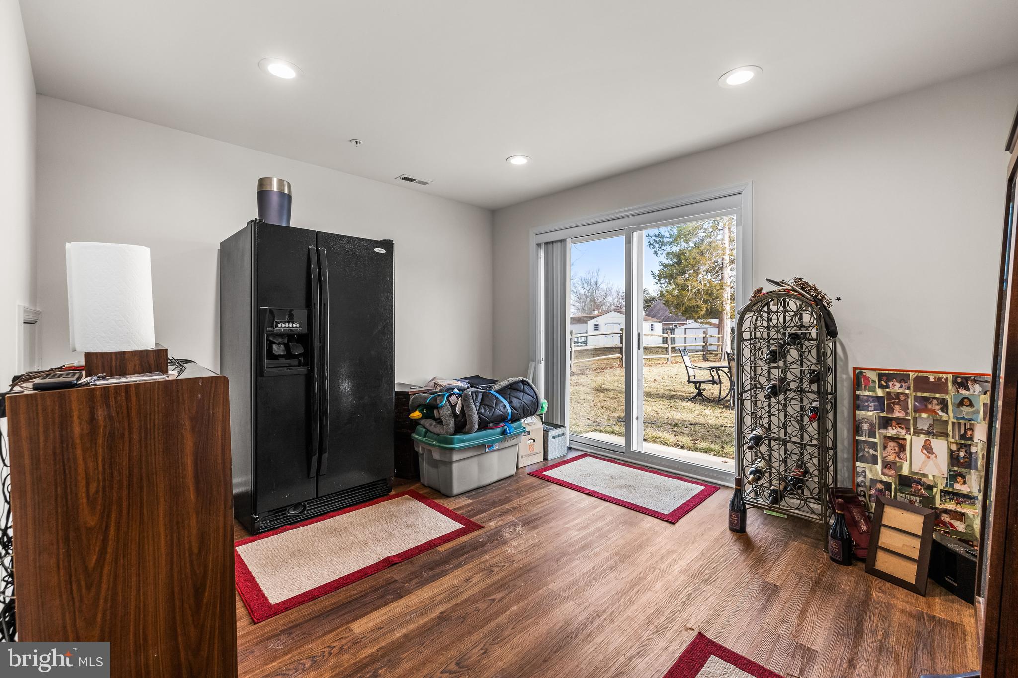 OLIVER BEACH - Residential