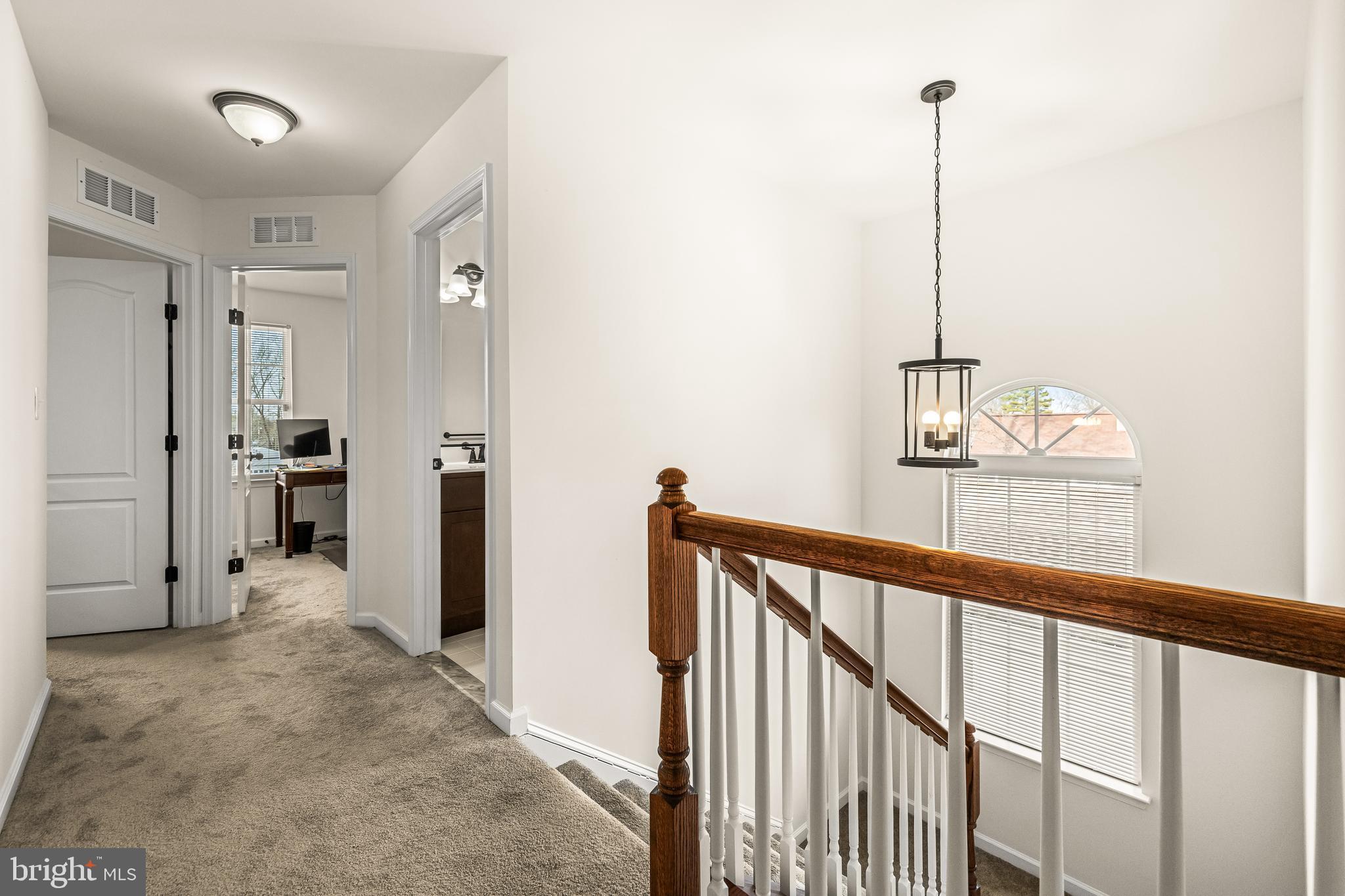 OLIVER BEACH - Residential