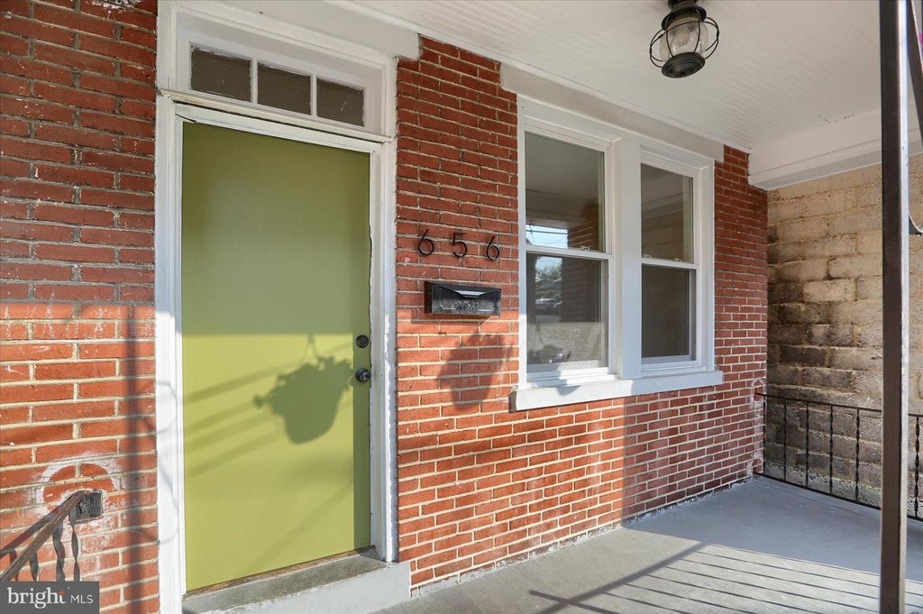 Photo of 656 W VINE ST, LANCASTER, PA 17603 (MLS # PALA2034908)