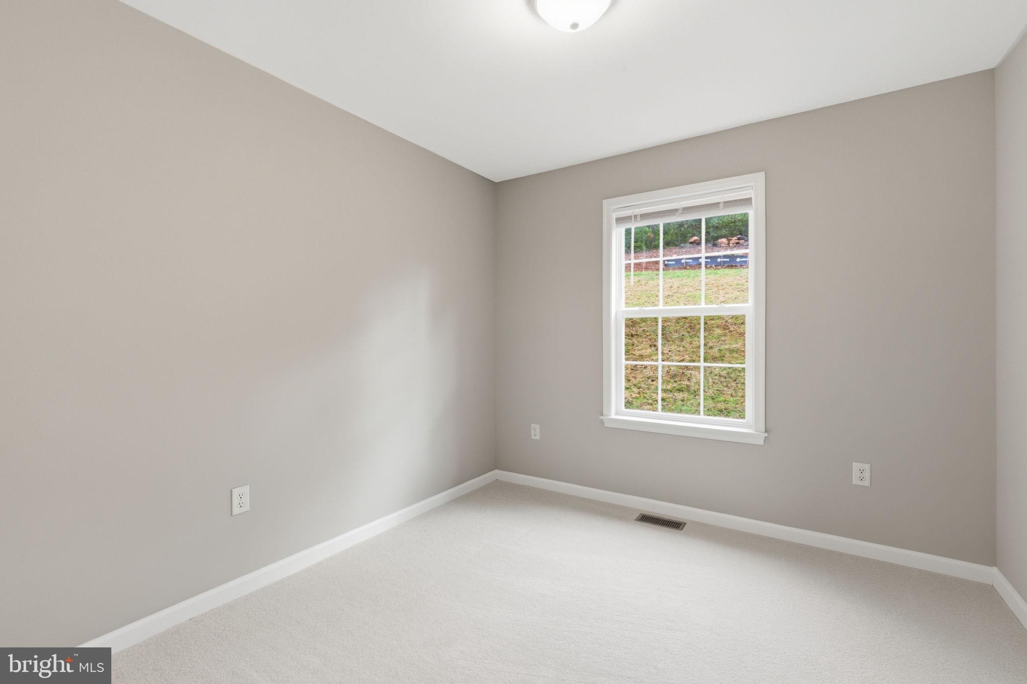 SHEN FARMS MT LAKE - Residential