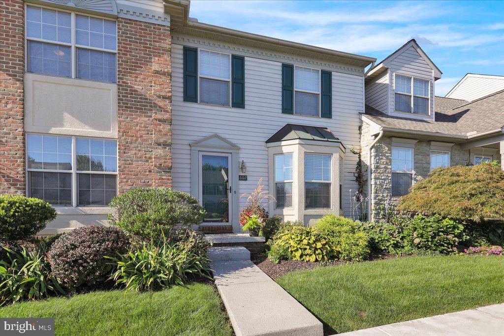 Photo of 602 Cobblestone Lane, LANCASTER, PA 17601 (MLS # PALA2075406)