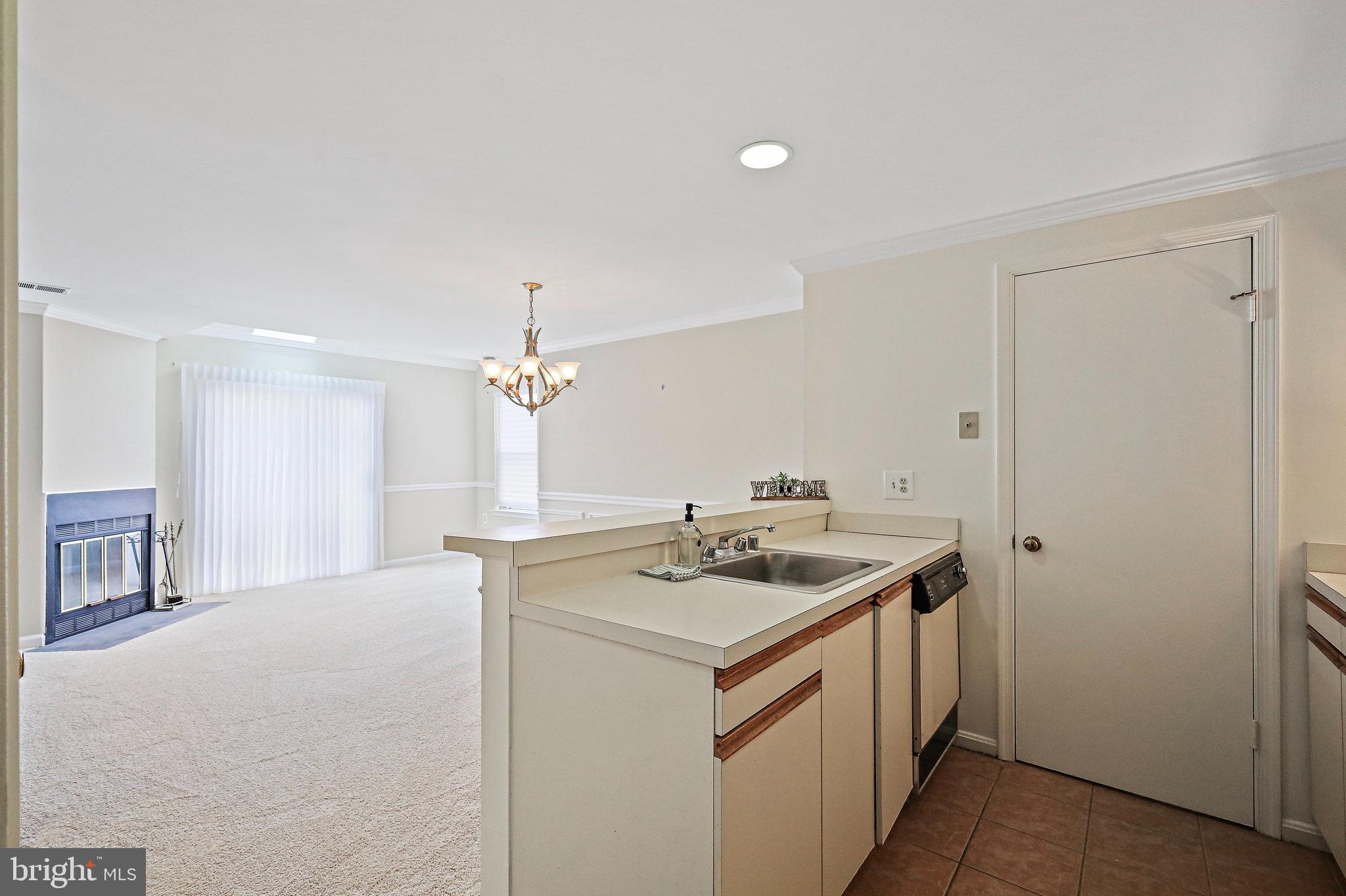 PEMBROOK VILLAGE - Residential