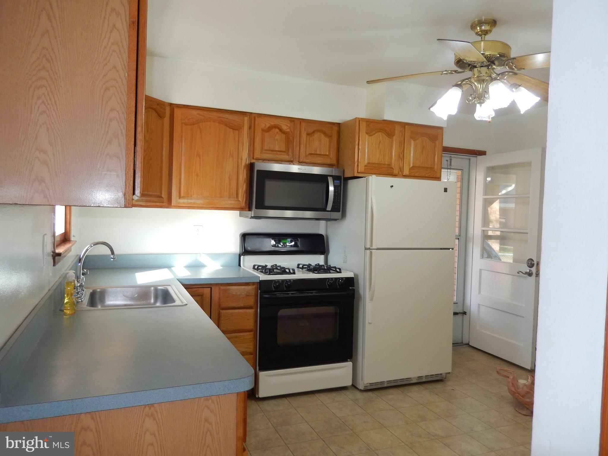 COOLRIDGE ACRES - Residential Lease