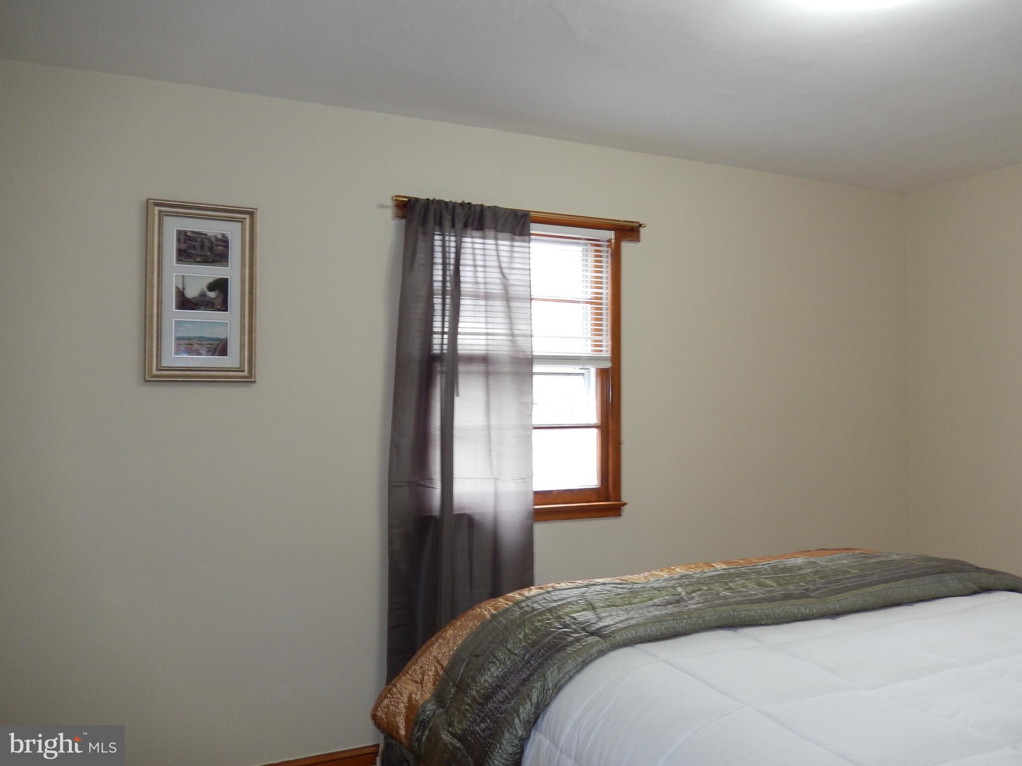 COOLRIDGE ACRES - Residential Lease