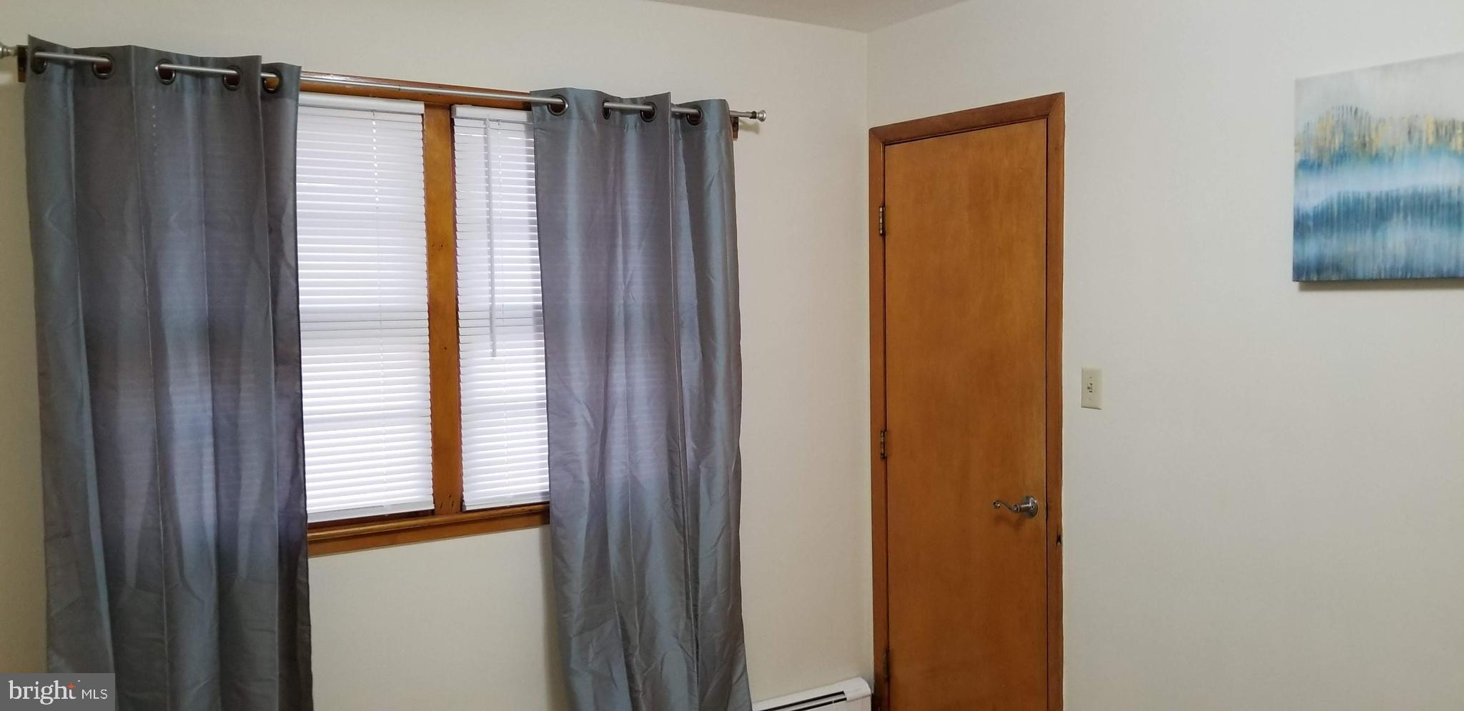 COOLRIDGE ACRES - Residential Lease