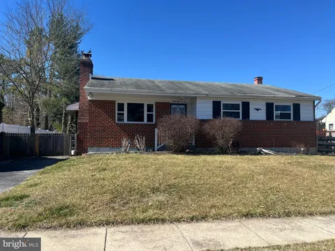MLS: MDBC2154506