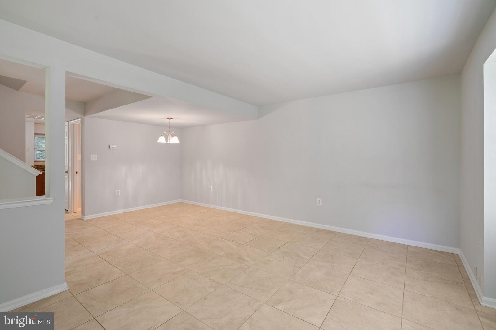 MONTCLAIR - Residential