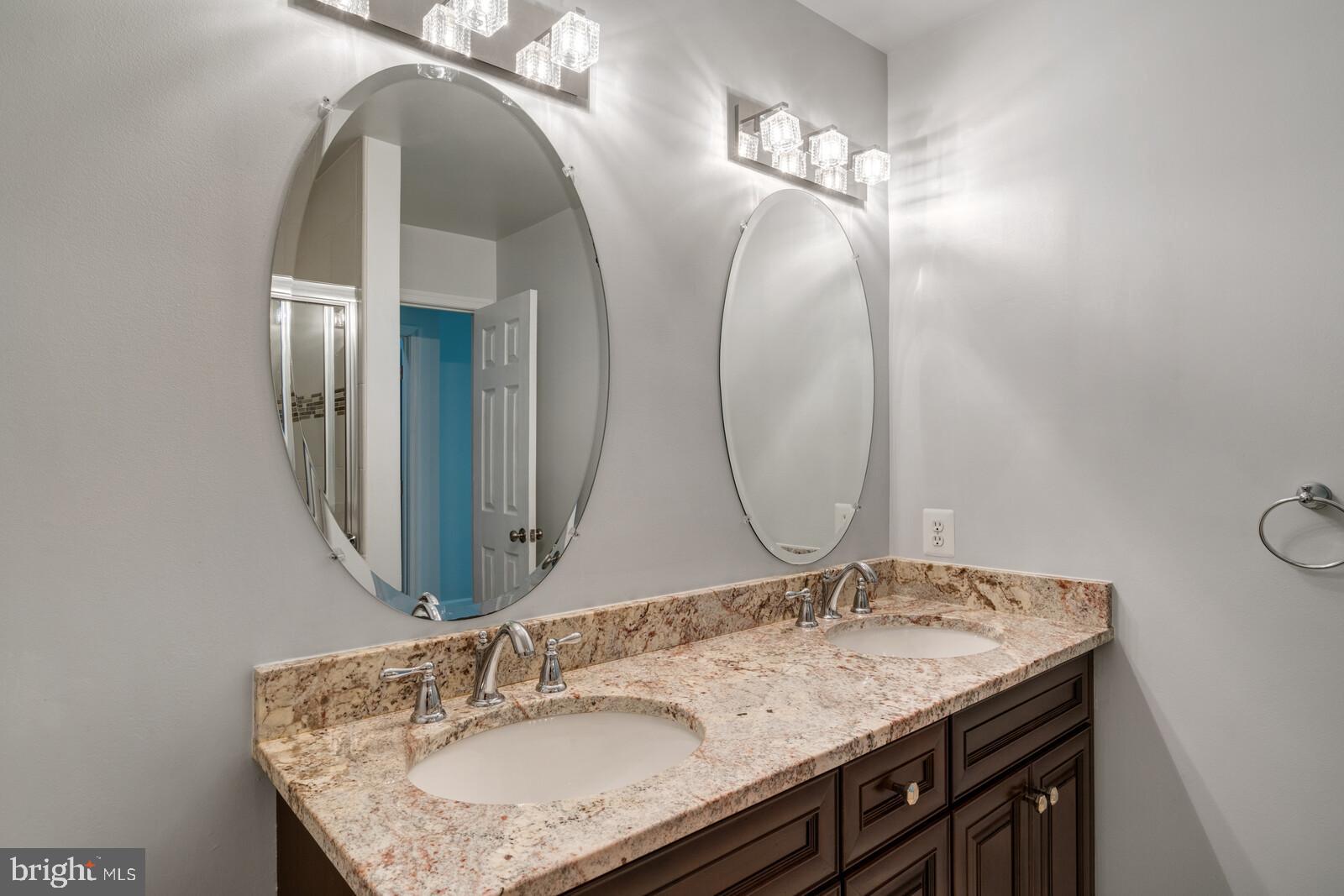 MONTCLAIR - Residential