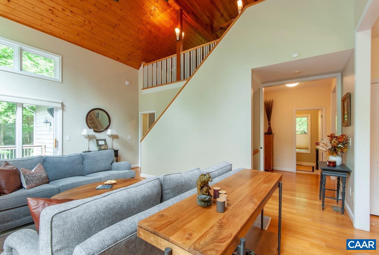 WINTERGREEN RESORT - Residential