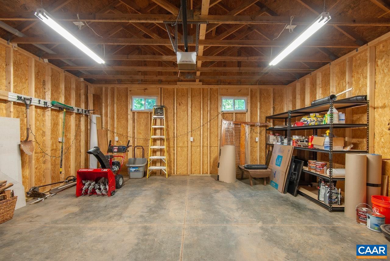 WINTERGREEN RESORT - Residential