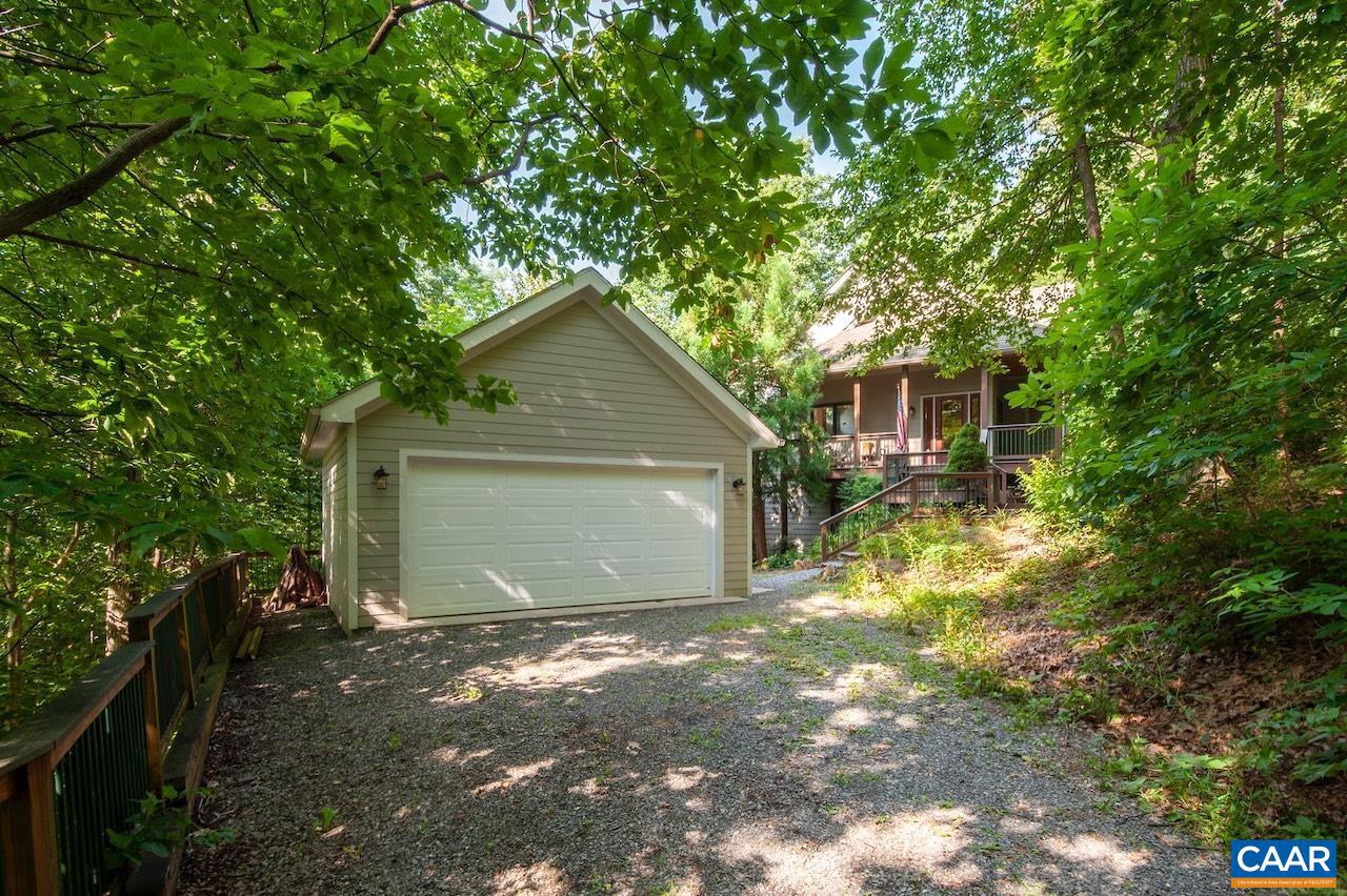 WINTERGREEN RESORT - Residential