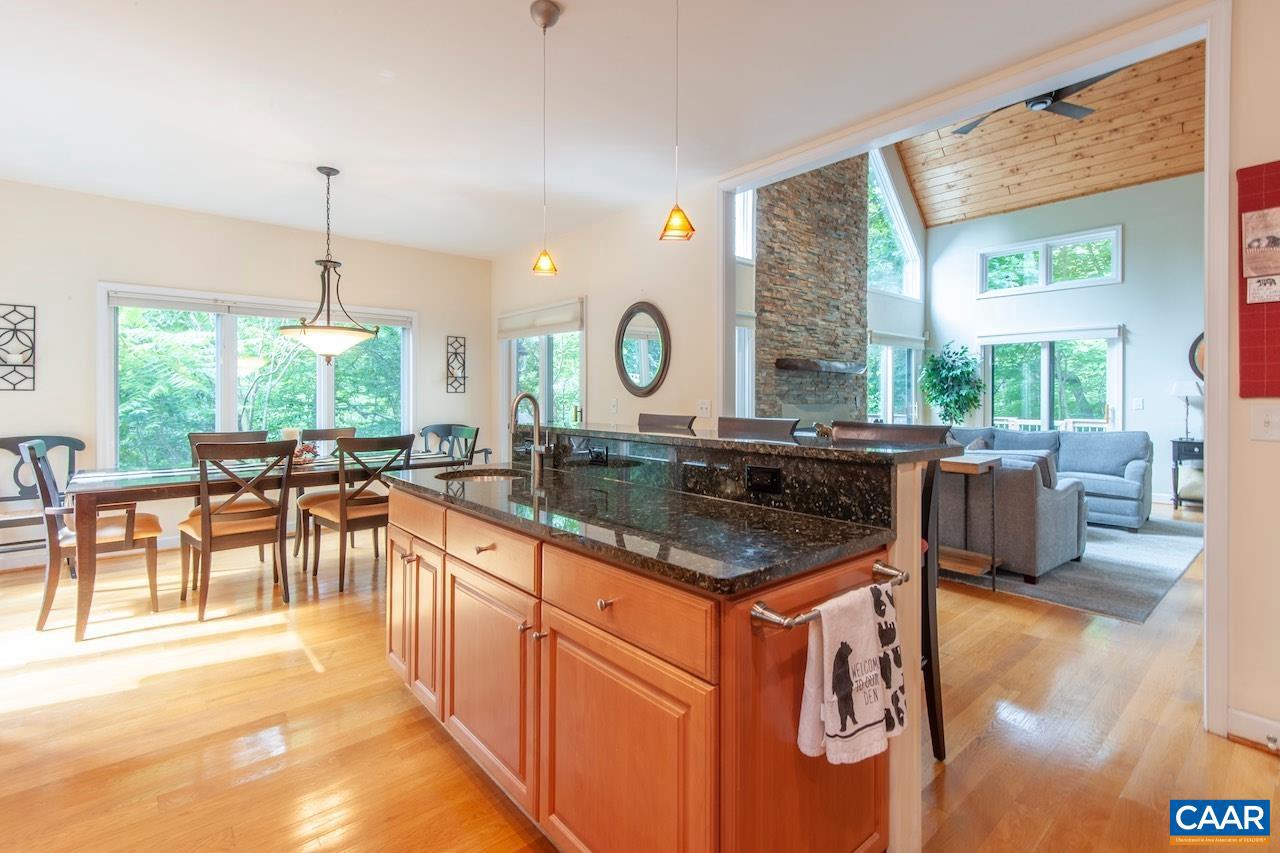 WINTERGREEN RESORT - Residential